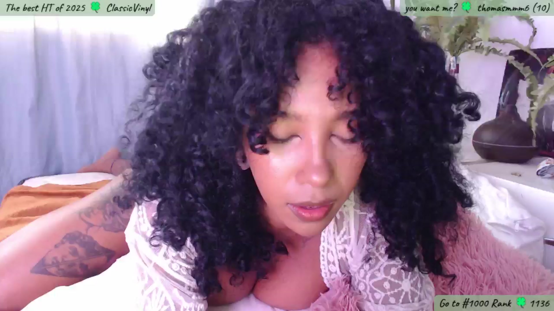 Gallery image thumbnail from MarWitch777's myfreecams stream on, 01/05/2025, 21:48 image 7 of 20