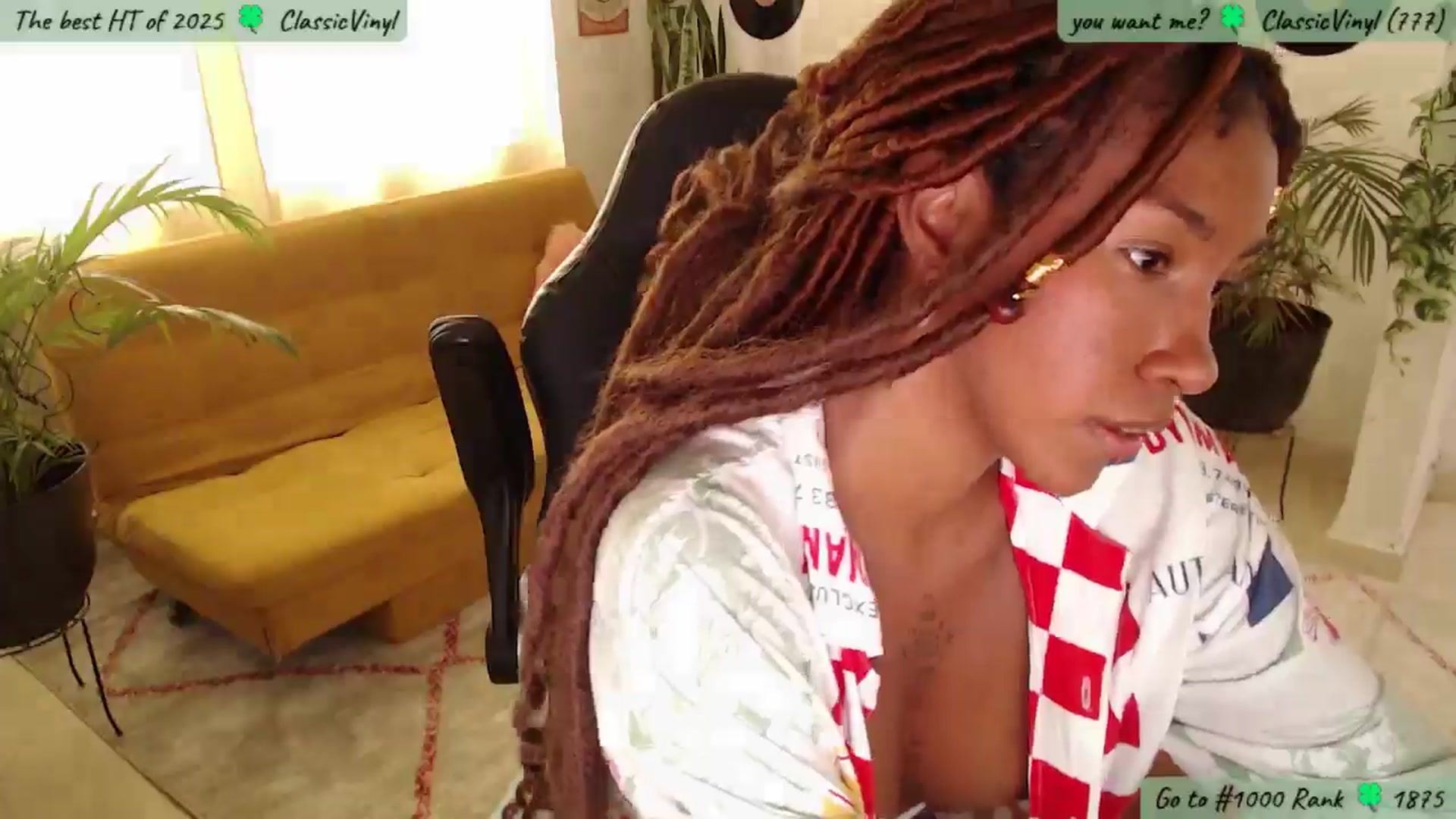 Gallery image thumbnail from MarWitch777's myfreecams stream on, 01/13/2025, 20:48 image 11 of 20