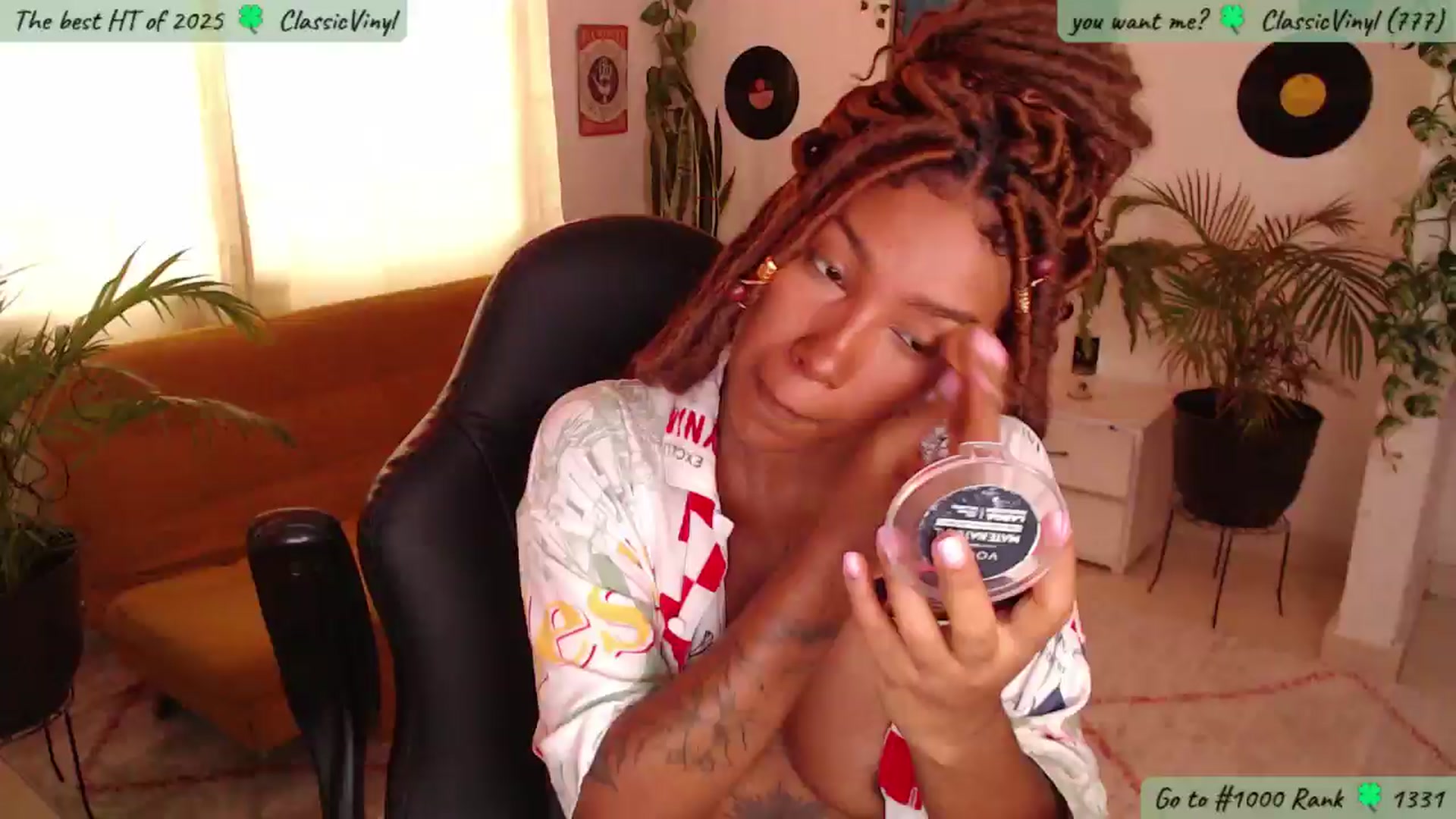 Gallery image thumbnail from MarWitch777's myfreecams stream on, 01/14/2025, 24:40 image 7 of 20