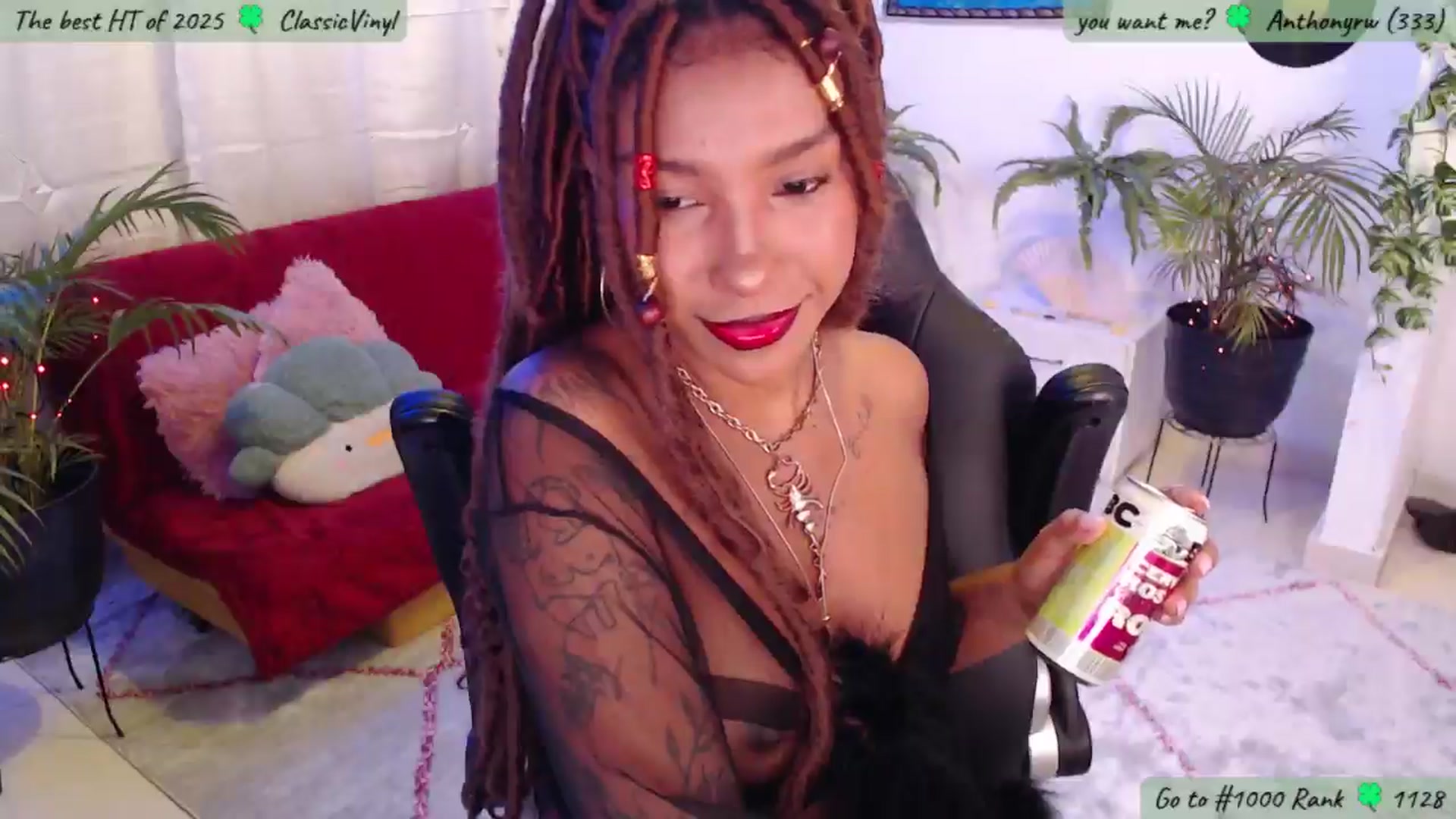 Gallery image thumbnail from MarWitch777's myfreecams stream on, 01/16/2025, 03:45 image 16 of 20