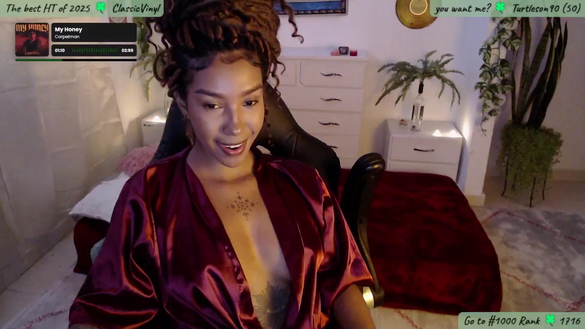 Gallery image thumbnail from MarWitch777's myfreecams stream on, 01/25/2025, 03:14 image 13 of 20