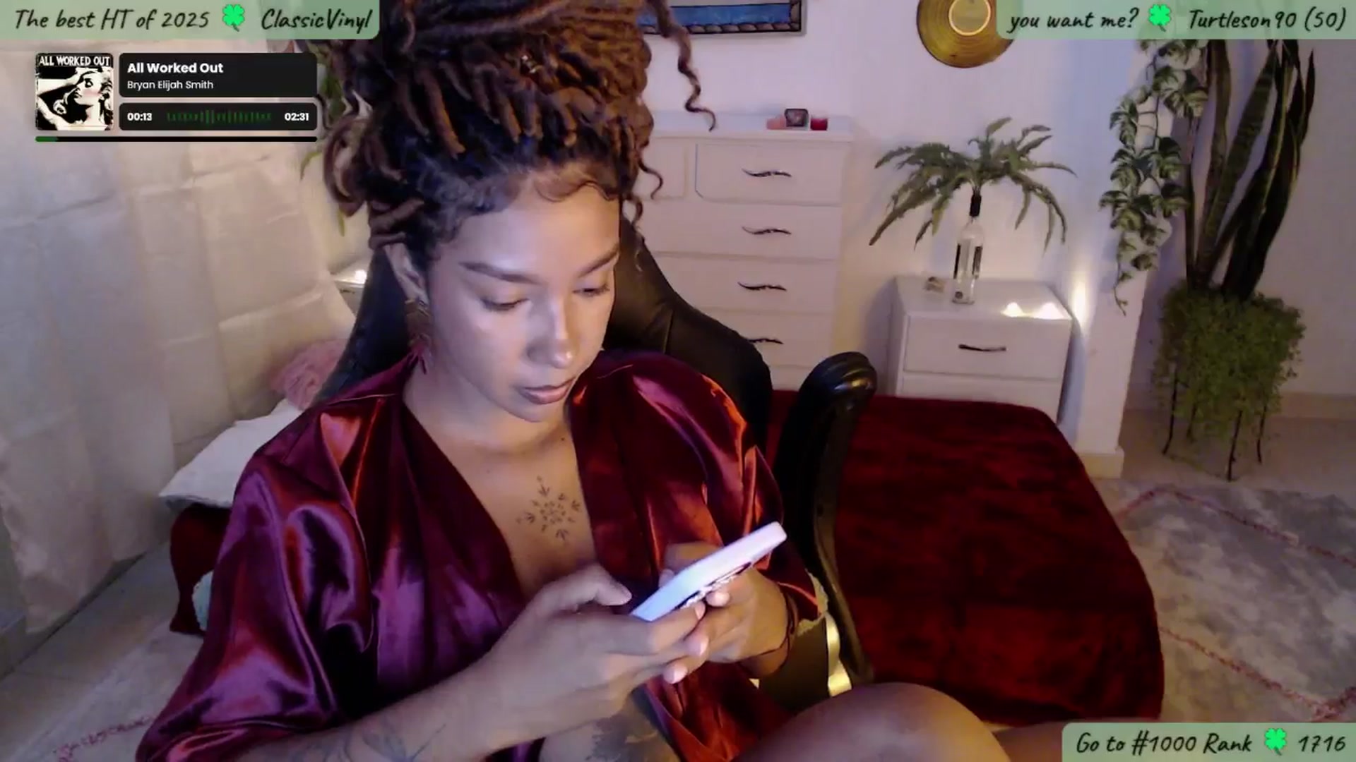 Gallery image thumbnail from MarWitch777's myfreecams stream on, 01/25/2025, 03:14 image 14 of 20