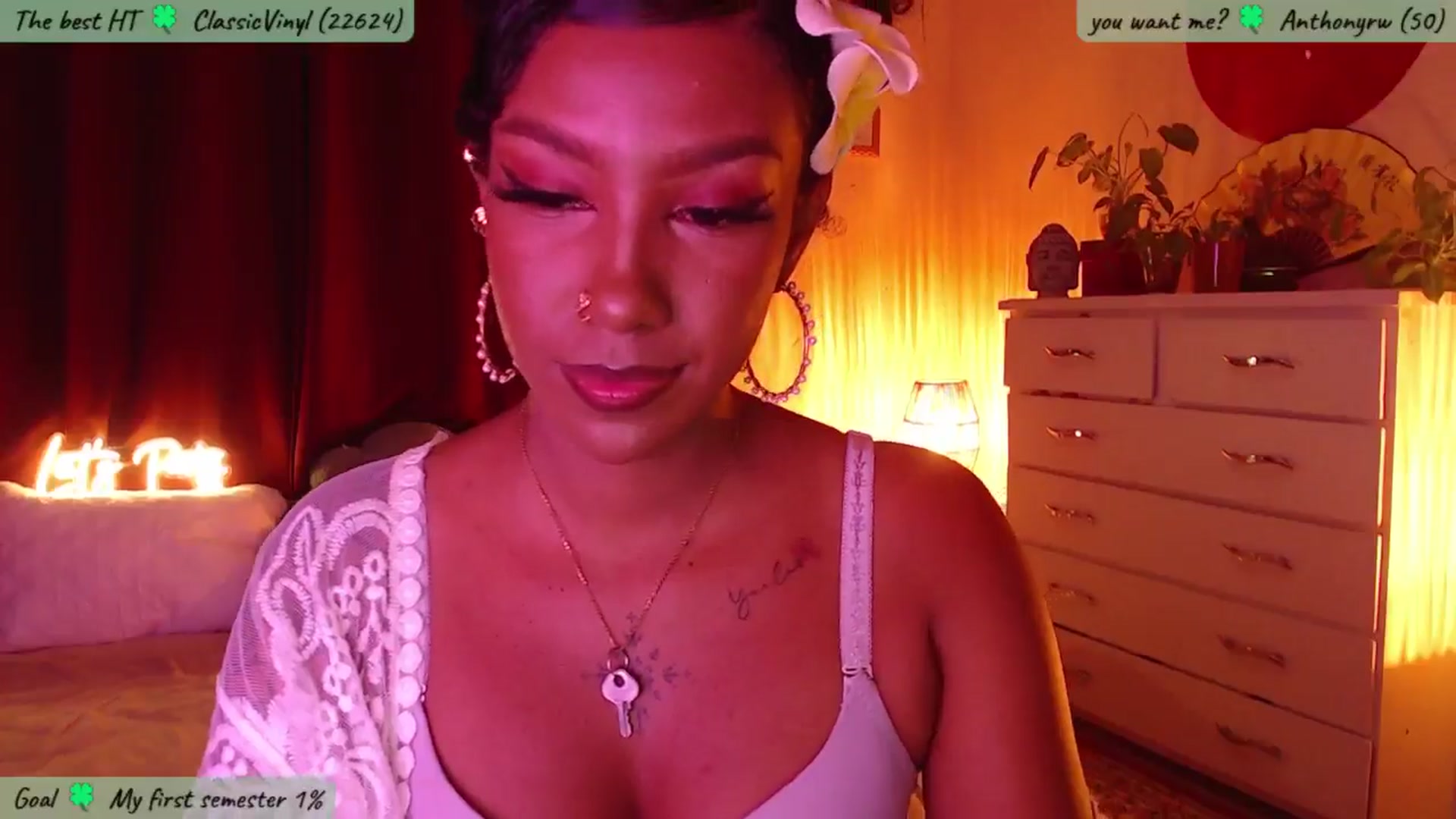 Gallery image thumbnail from MarWitch777's myfreecams stream on, 03/08/2025, 05:00 image 4 of 20