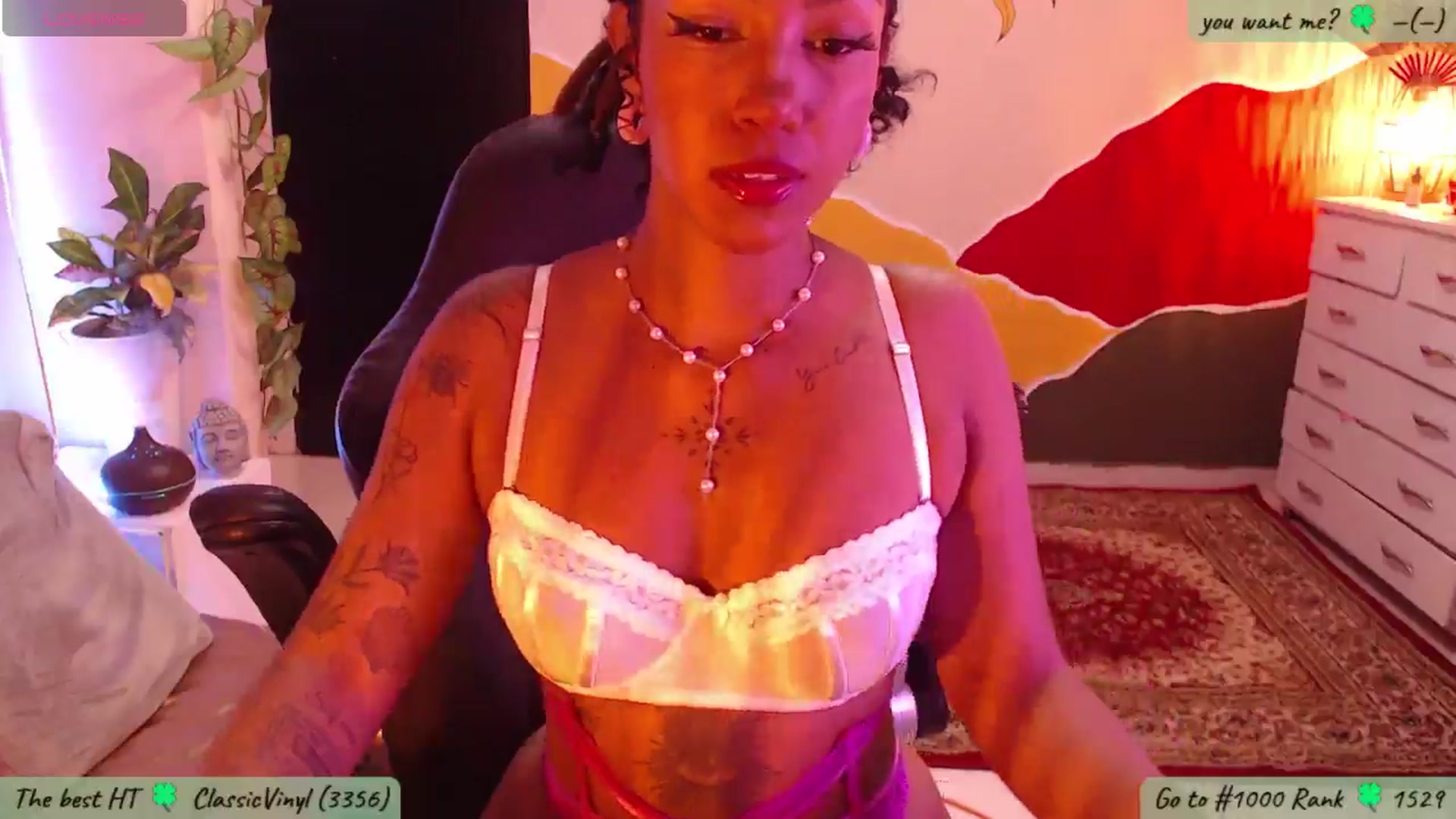 Gallery image thumbnail from MarWitch777's myfreecams stream on, 03/20/2025, 03:15 image 8 of 20