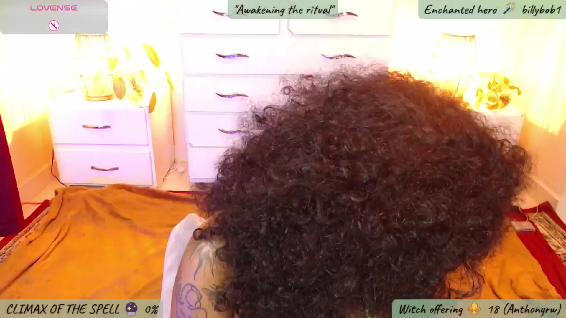 Gallery image thumbnail from MarWitch777's myfreecams stream on, 04/16/2025, 01:34 image 19 of 20