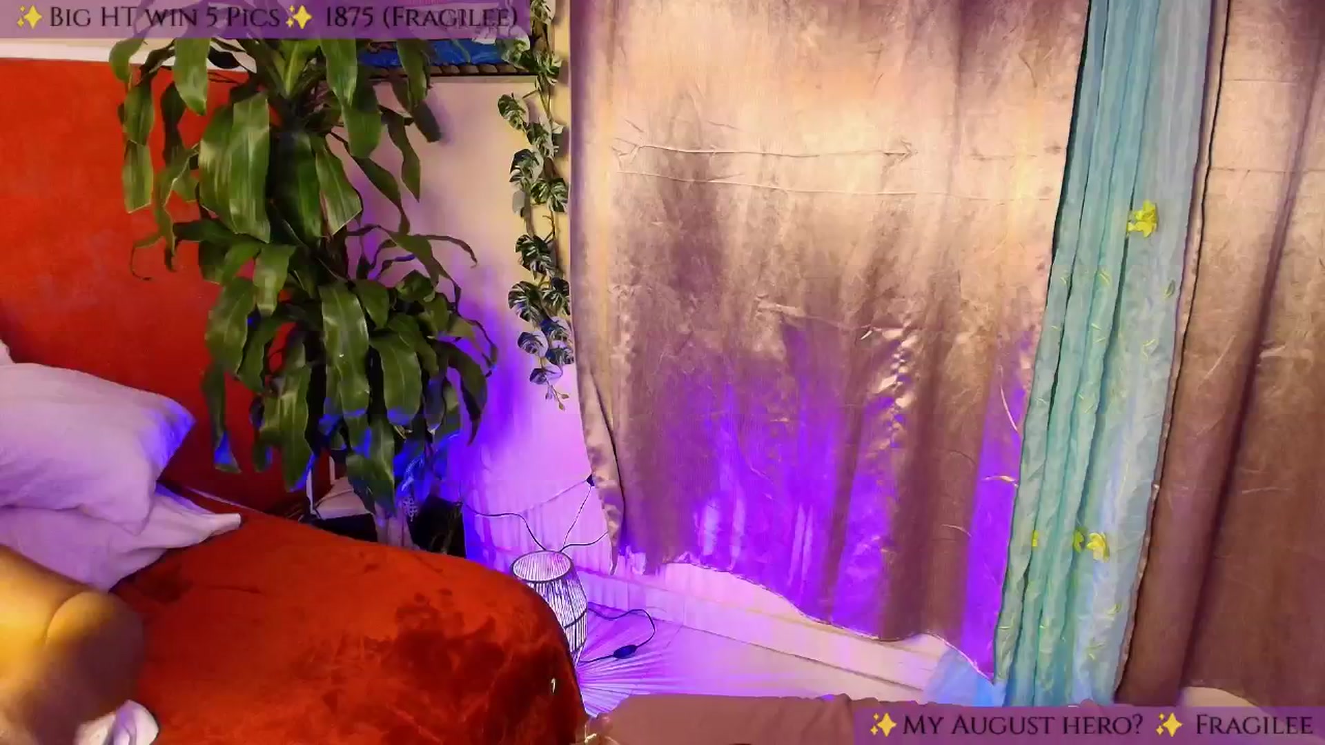 Gallery image thumbnail from MarWitch777's myfreecams stream on, 08/24/2025, 03:13 image 12 of 20
