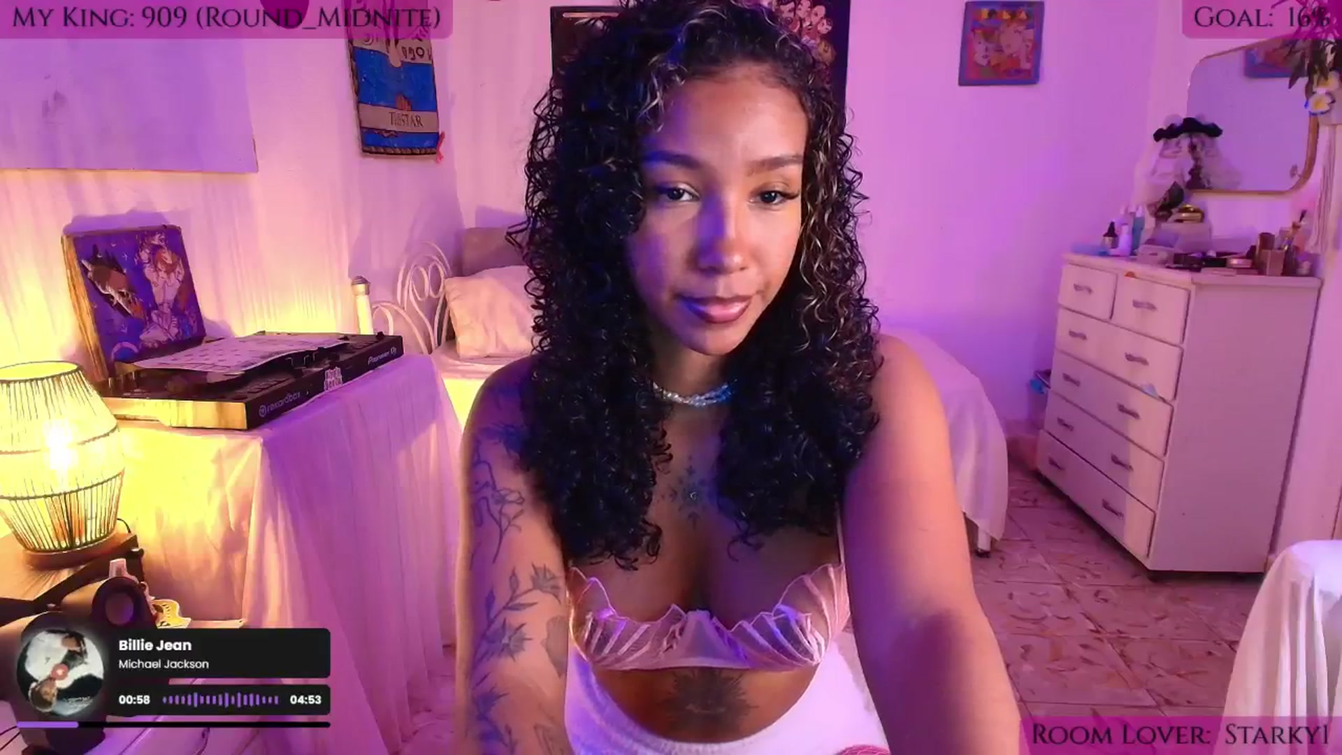 Gallery image thumbnail from MarWitch777's myfreecams stream on, 01/17/2026, 21:03 image 6 of 20