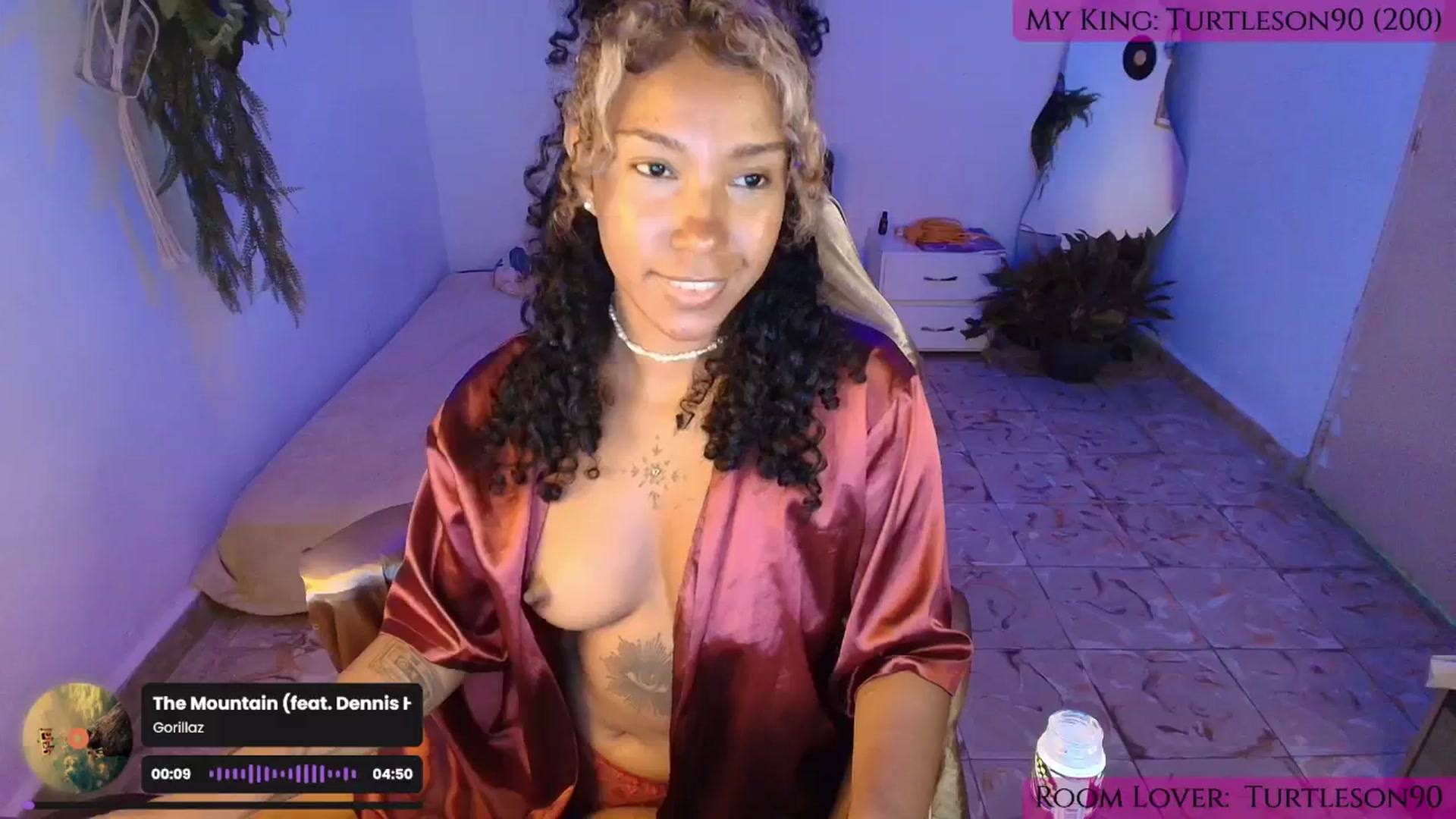 Gallery image thumbnail from MarWitch777's myfreecams stream on, 04/09/2026, 03:17 image 9 of 20