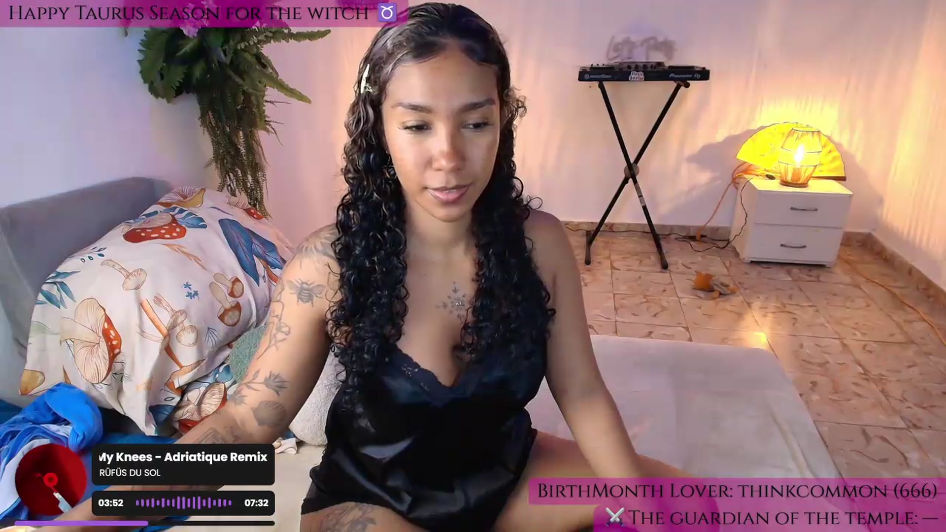 Gallery image thumbnail from MarWitch777's myfreecams stream on, 05/13/2026, 20:11 image 3 of 20