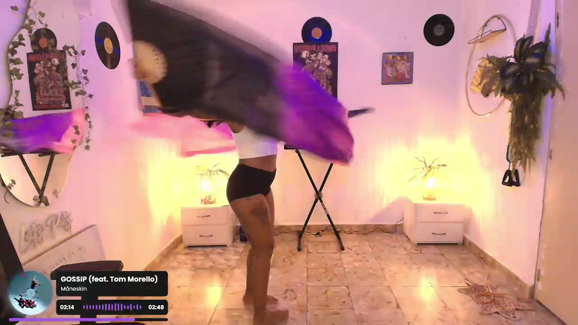 Gallery image thumbnail from MarWitch777's myfreecams stream on, 05/26/2026, 02:41 image 3 of 20