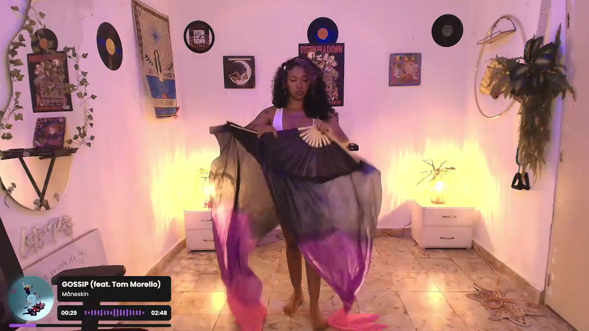 Gallery image thumbnail from MarWitch777's myfreecams stream on, 05/26/2026, 02:41 image 2 of 20
