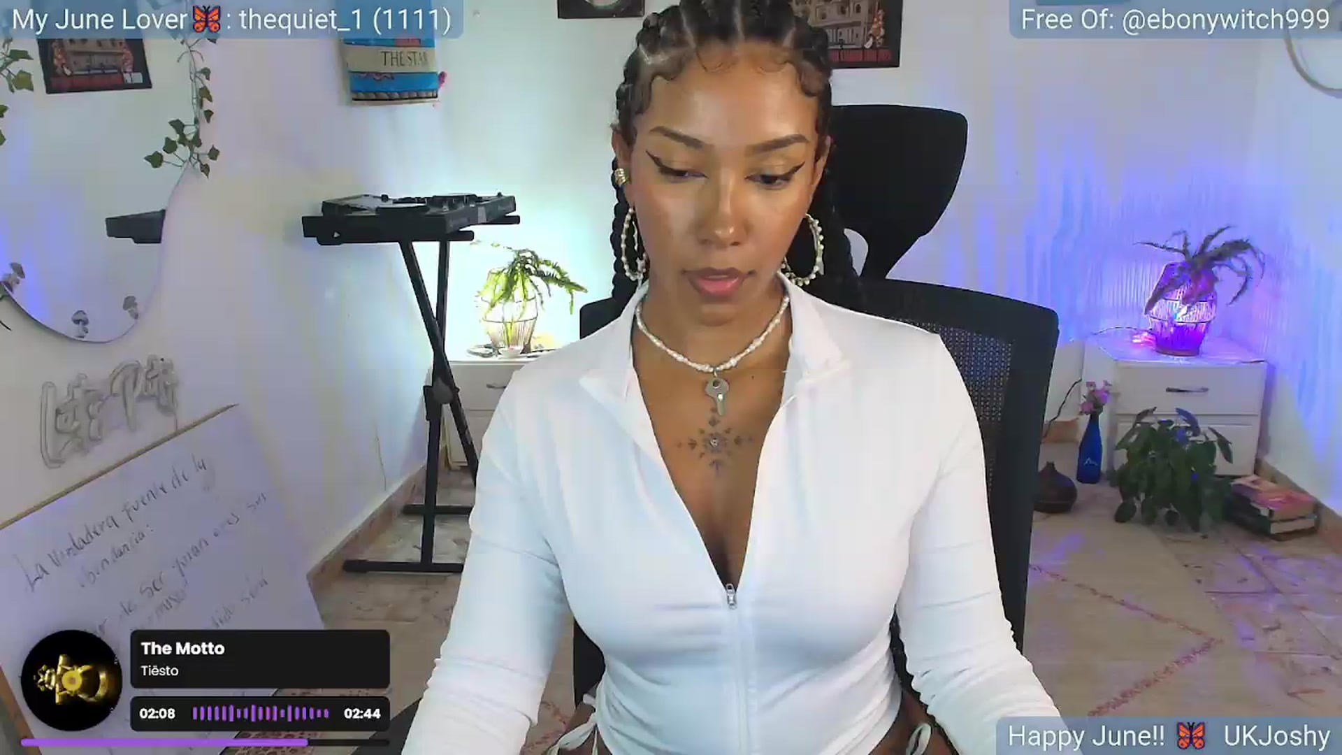 Gallery image thumbnail from MarWitch777's myfreecams stream on, 06/09/2026, 20:21 image 19 of 20