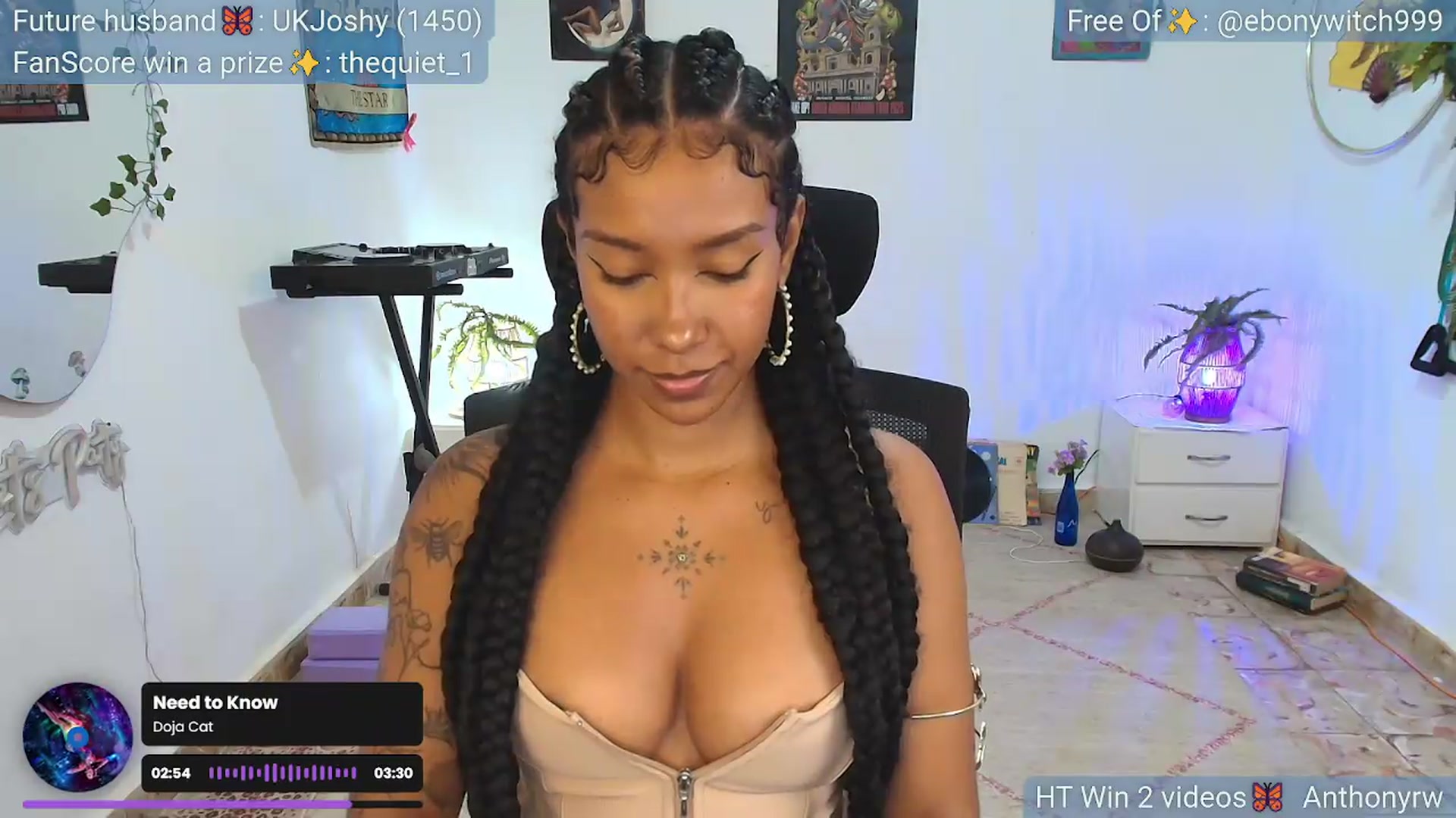 Gallery image thumbnail from MarWitch777's myfreecams stream on, 06/14/2026, 02:21 image 5 of 20