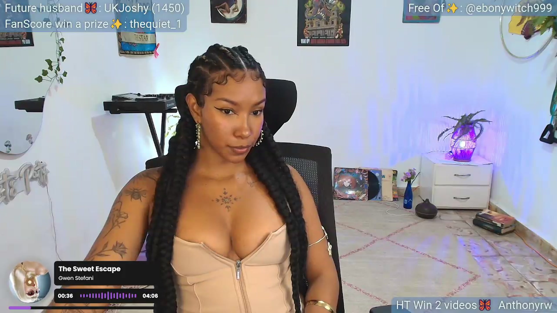 Gallery image thumbnail from MarWitch777's myfreecams stream on, 06/14/2026, 02:21 image 7 of 20