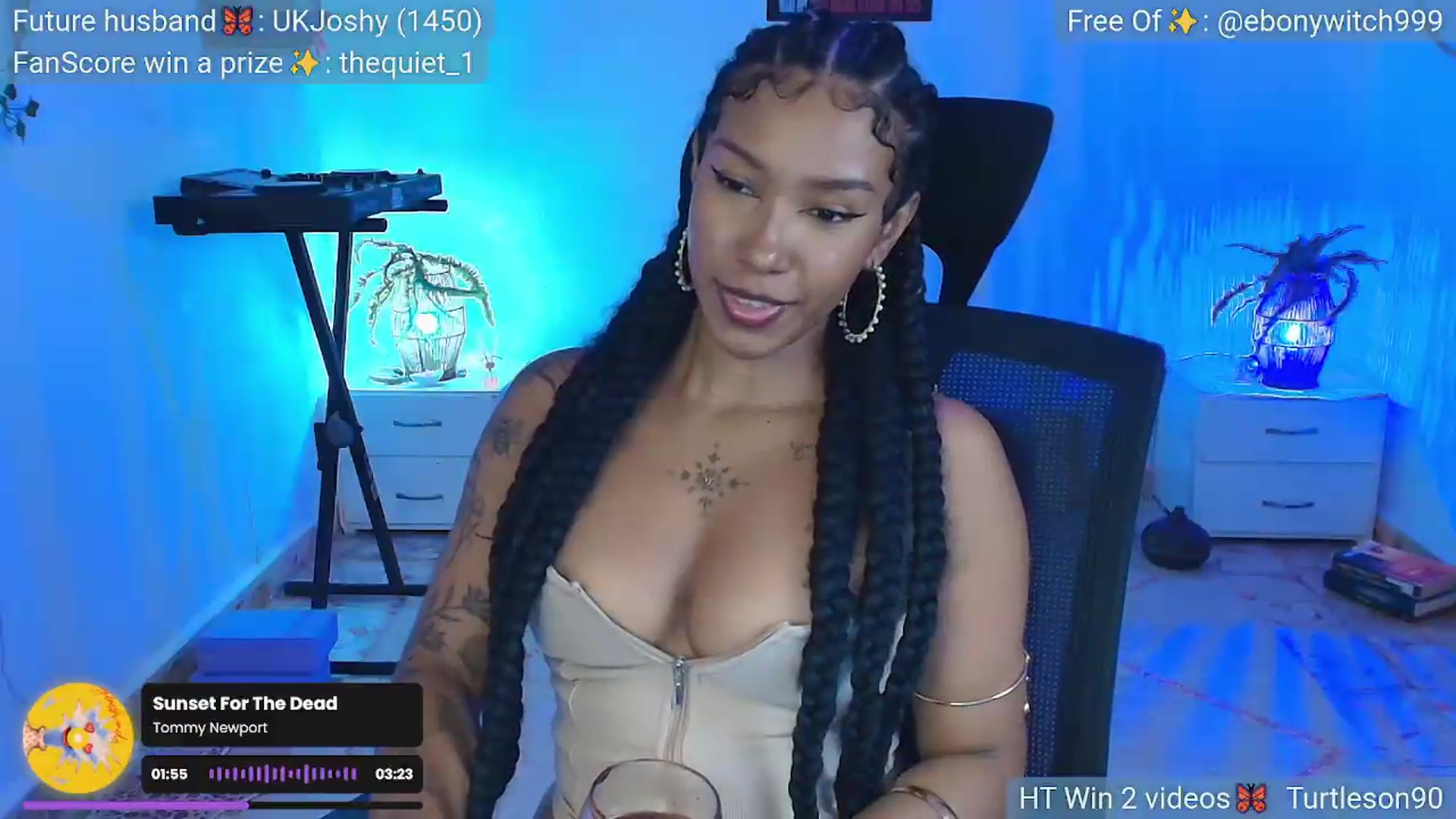 Gallery image thumbnail from MarWitch777's myfreecams stream on, 06/14/2026, 02:21 image 15 of 20