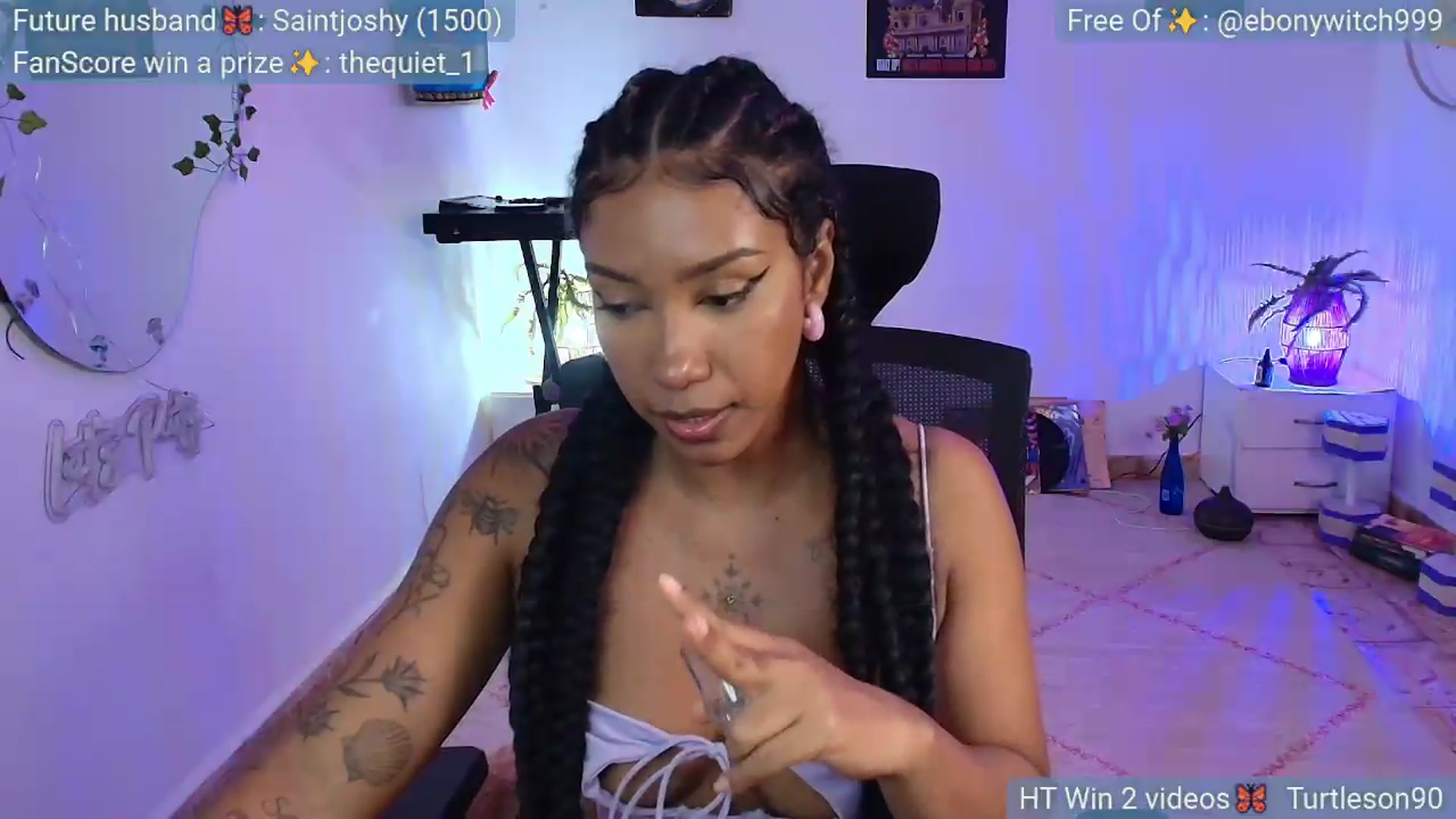 Gallery image thumbnail from MarWitch777's myfreecams stream on, 06/16/2026, 07:17 image 17 of 20