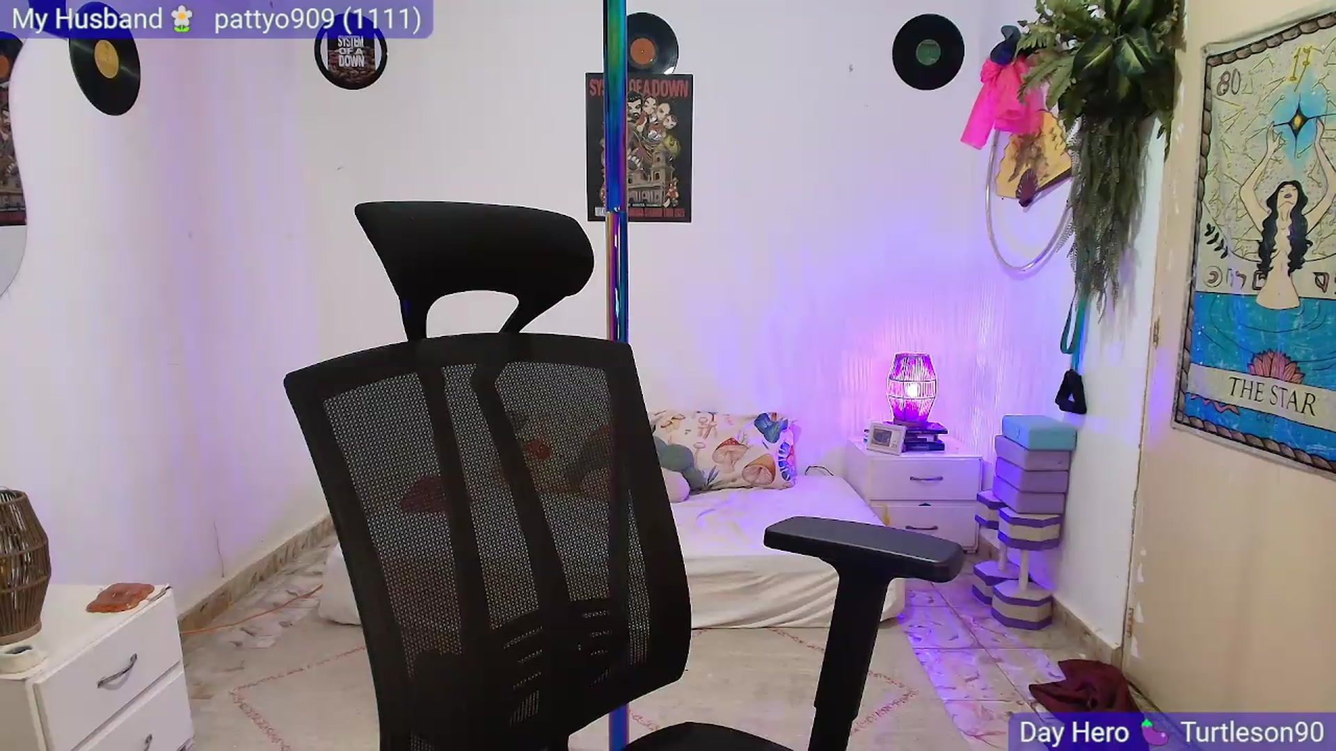 Gallery image thumbnail from MarWitch777's myfreecams stream on, 08/13/2026, 24:57 image 14 of 20