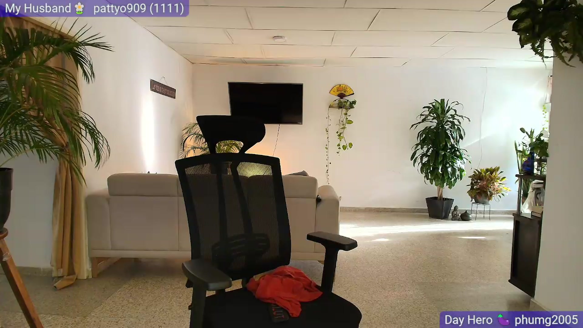 Gallery image thumbnail from MarWitch777's myfreecams stream on, 08/15/2026, 22:37 image 14 of 20