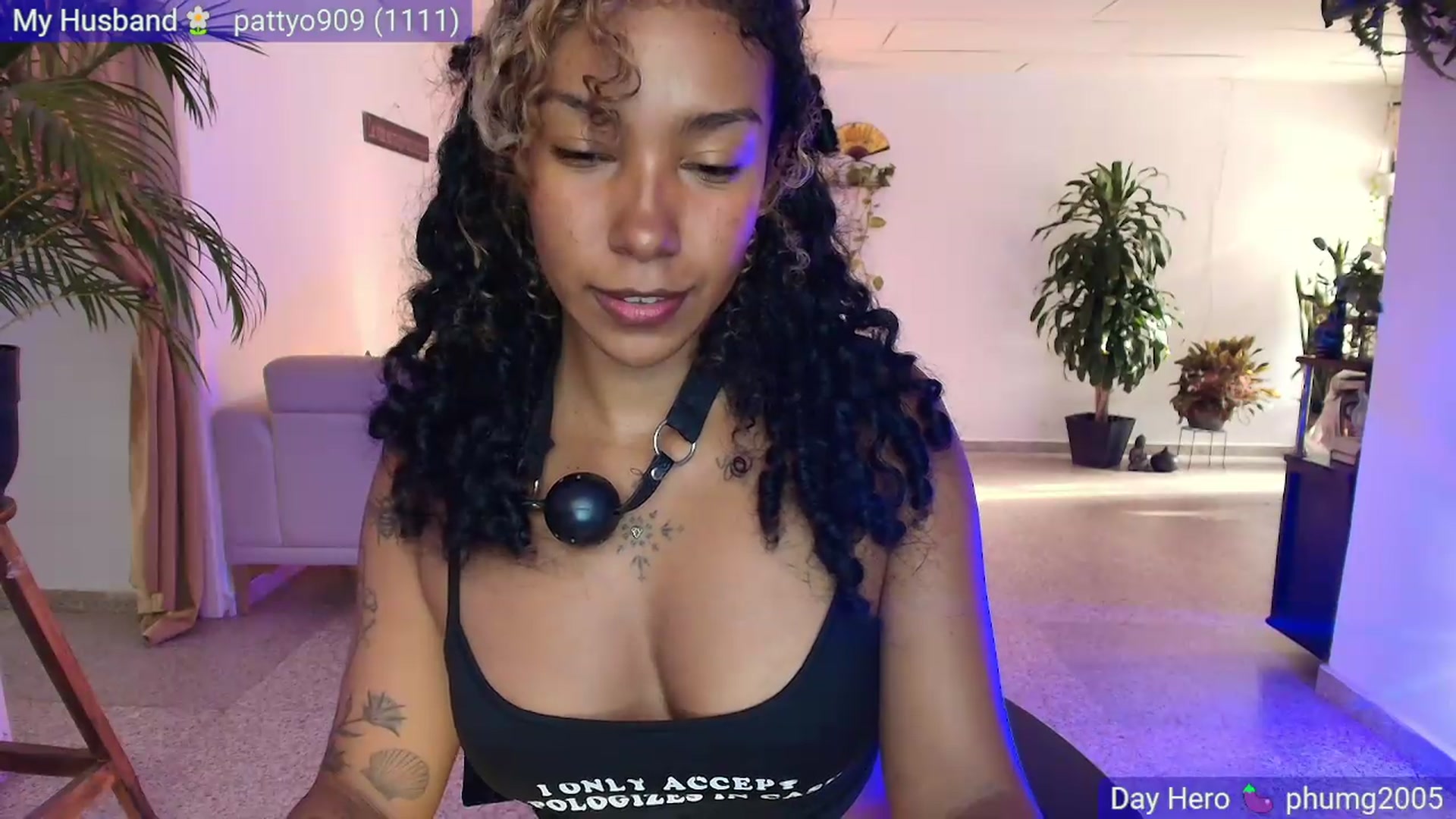 Gallery image thumbnail from MarWitch777's myfreecams stream on, 08/15/2026, 22:37 image 15 of 20