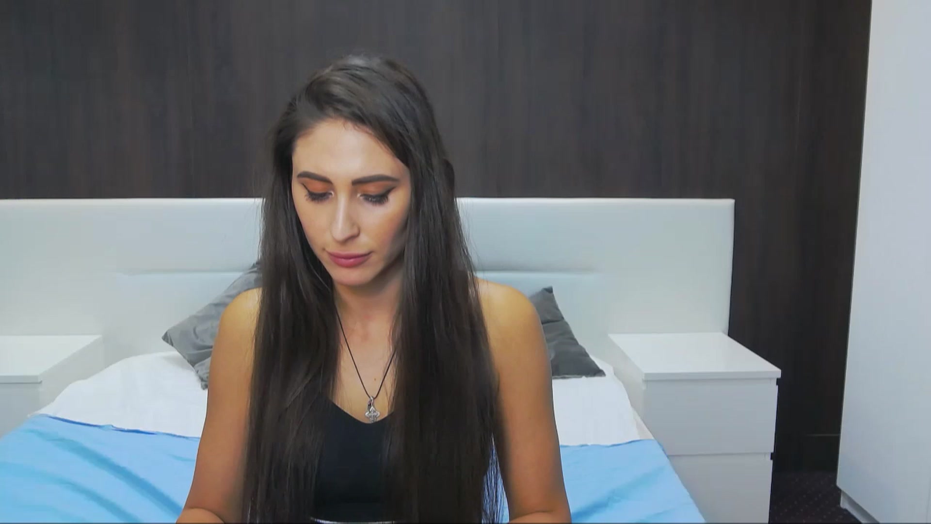 Gallery image thumbnail from MaraHari's myfreecams stream on, 11/16/2022, 21:20 image 19 of 20