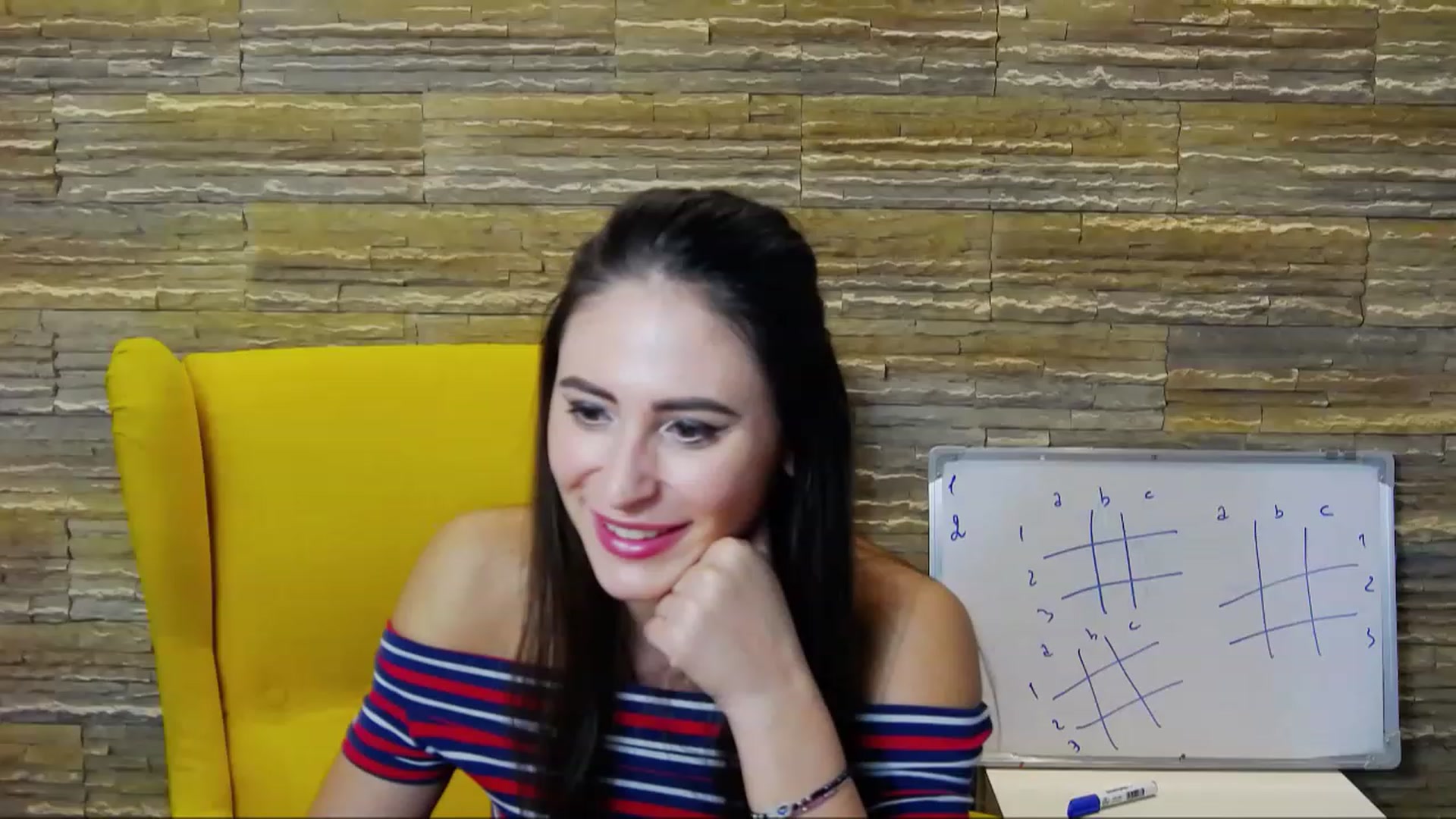 Gallery image thumbnail from MaraHari's myfreecams stream on, 11/18/2022, 18:11 image 3 of 20