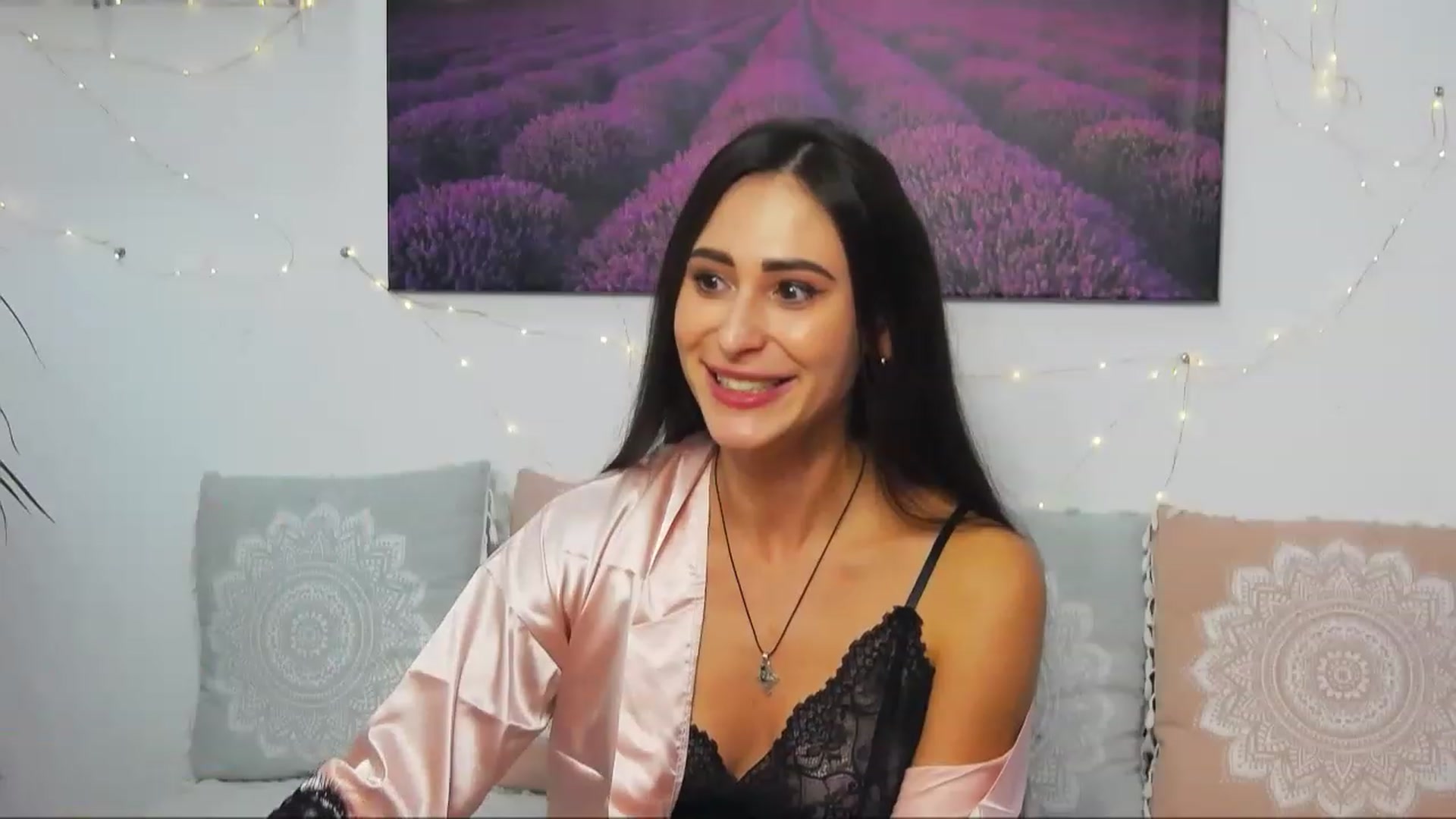 Gallery image thumbnail from MaraHari's myfreecams stream on, 11/20/2022, 21:07 image 15 of 20