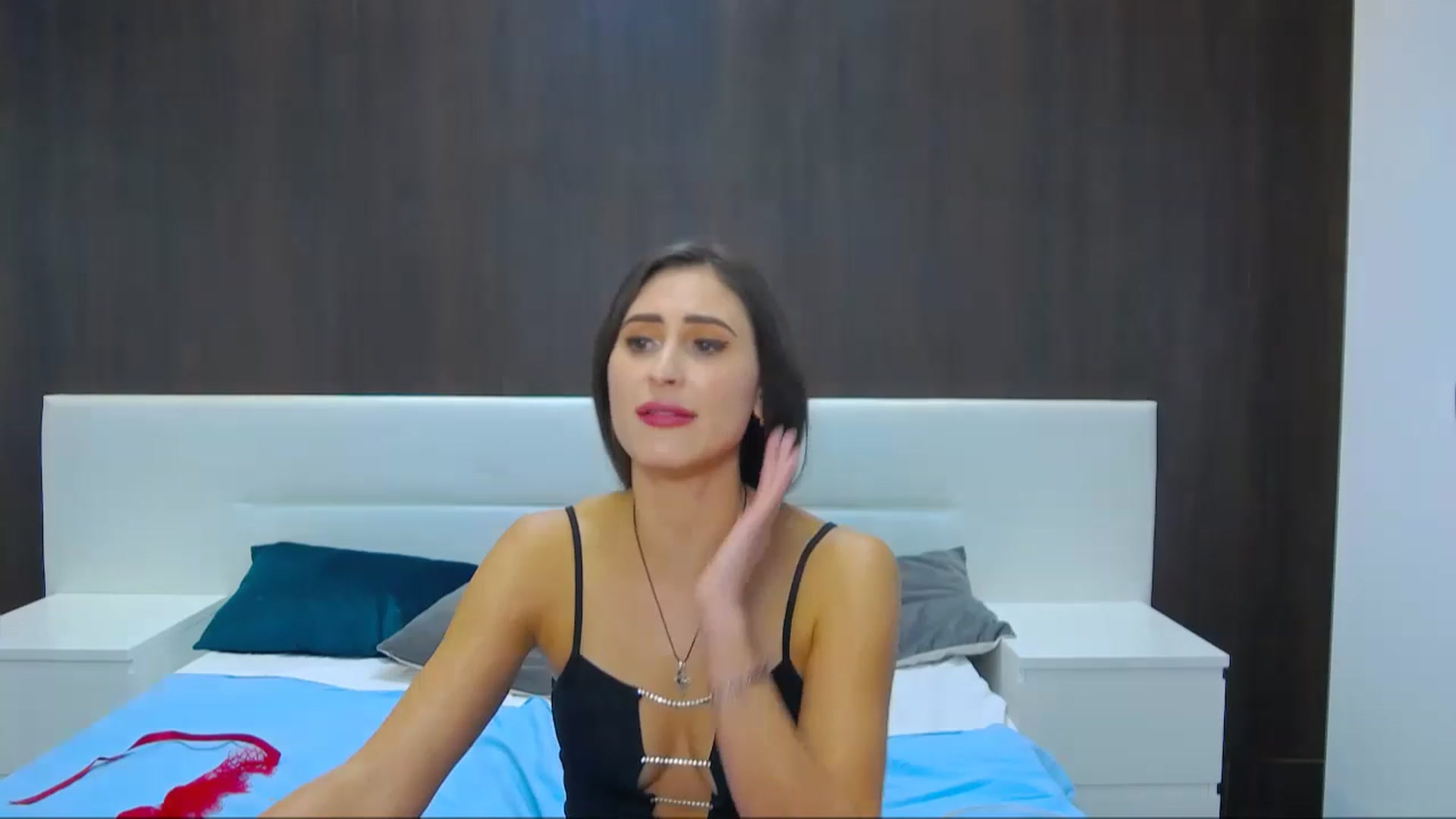 Gallery image thumbnail from MaraHari's myfreecams stream on, 11/21/2022, 21:11 image 11 of 20