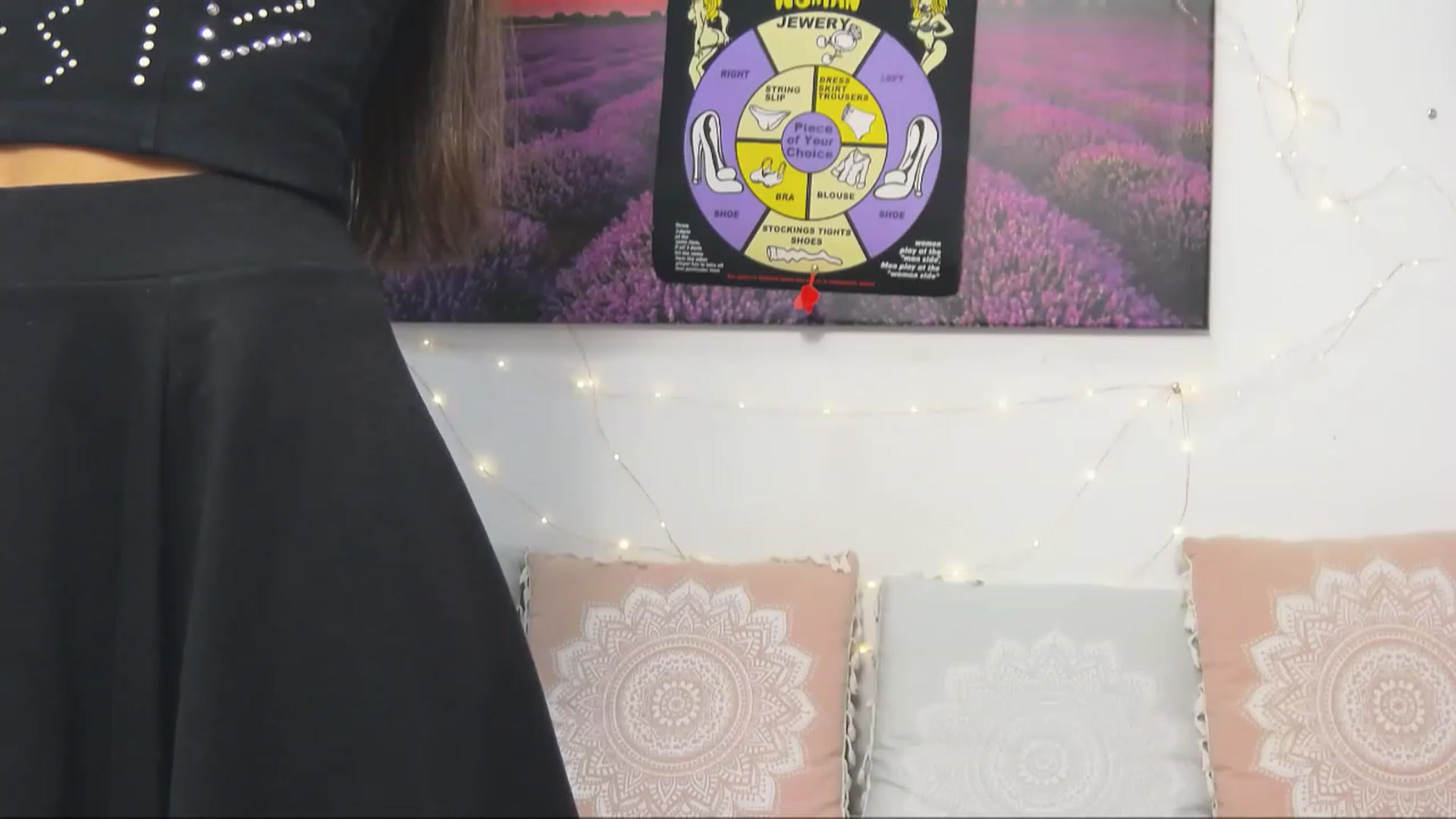 Gallery image thumbnail from MaraHari's myfreecams stream on, 11/27/2022, 18:37 image 13 of 20