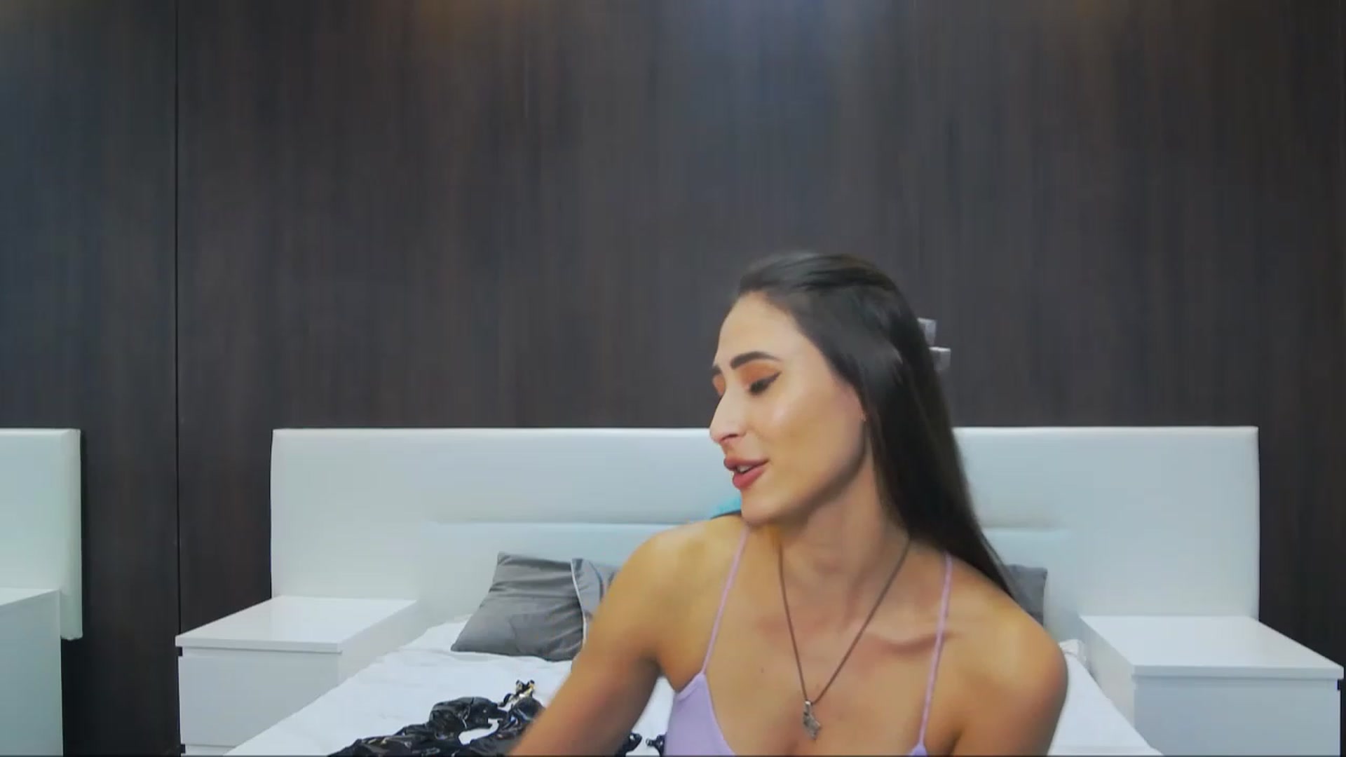 Gallery image thumbnail from MaraHari's myfreecams stream on, 11/28/2022, 19:26 image 13 of 20
