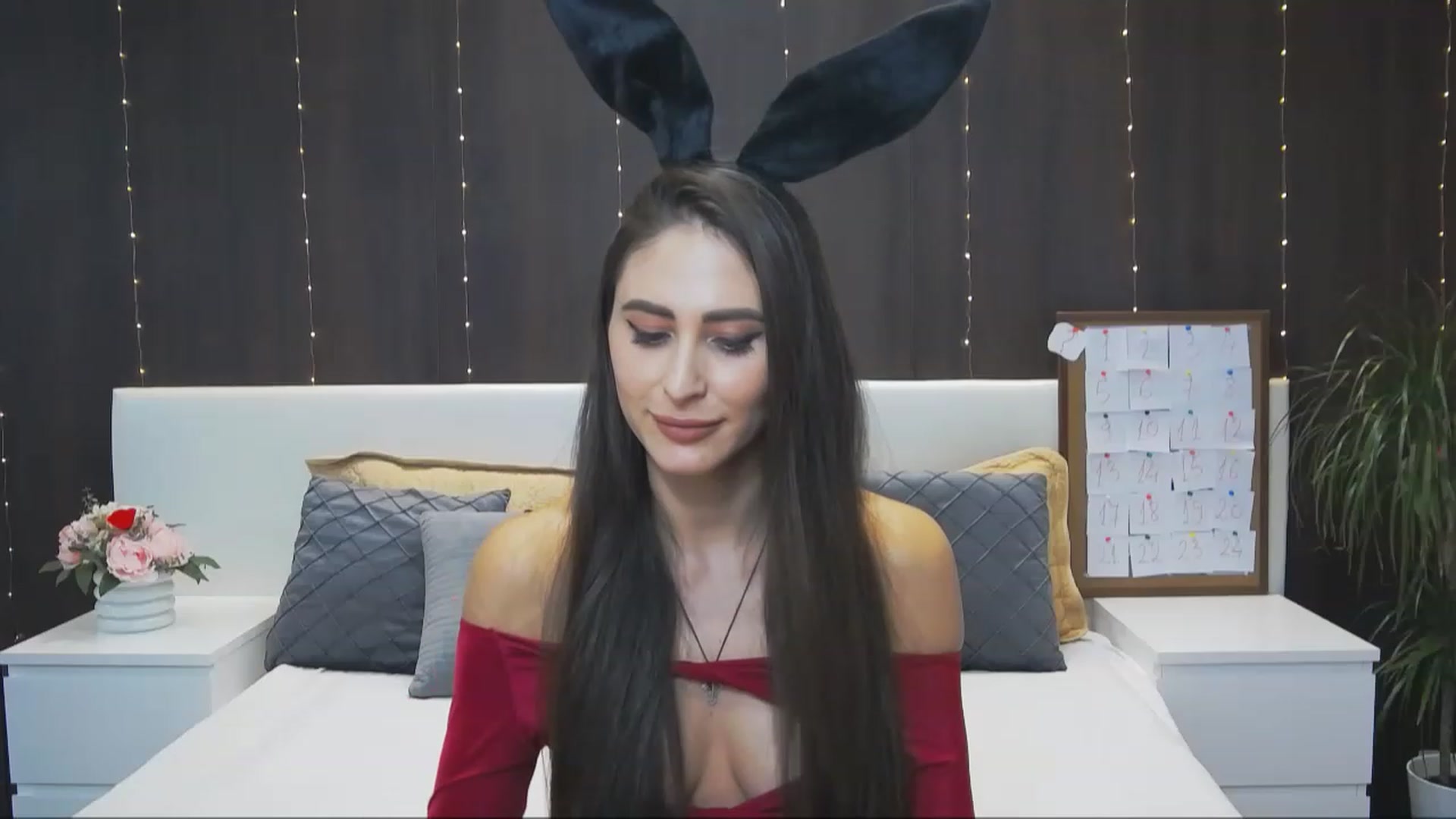 Gallery image thumbnail from MaraHari's myfreecams stream on, 12/03/2022, 18:14 image 9 of 20