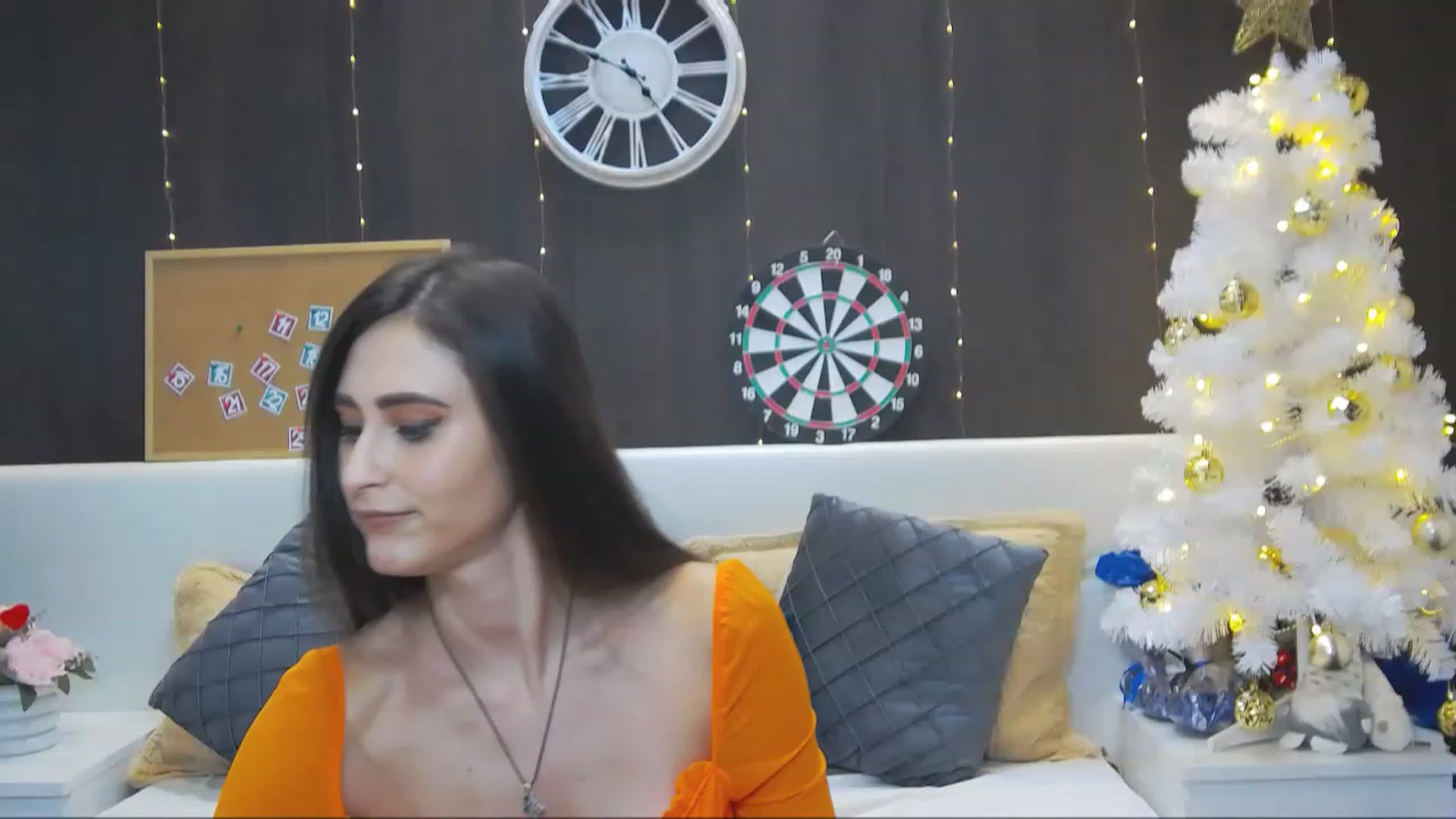 Gallery image thumbnail from MaraHari's myfreecams stream on, 12/12/2022, 15:46 image 1 of 20
