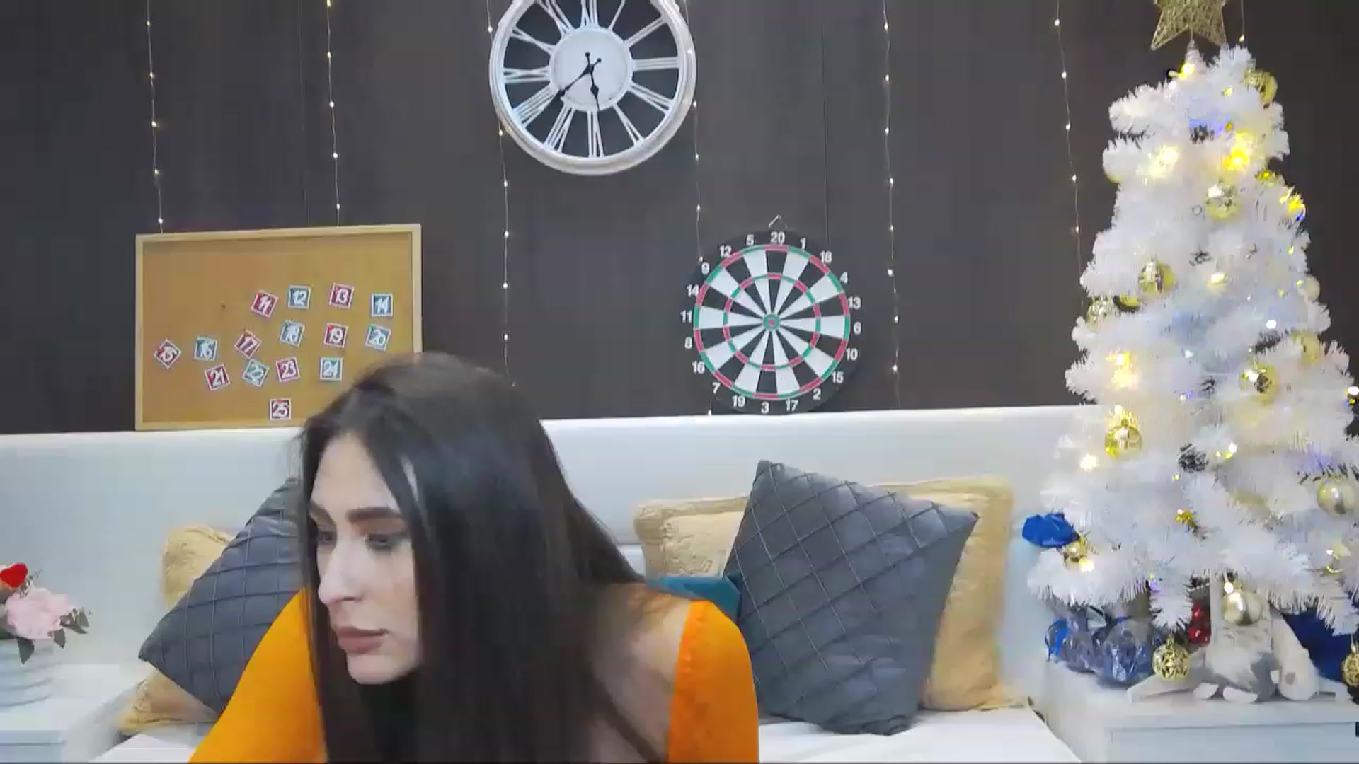 Gallery image thumbnail from MaraHari's myfreecams stream on, 12/12/2022, 15:46 image 20 of 20