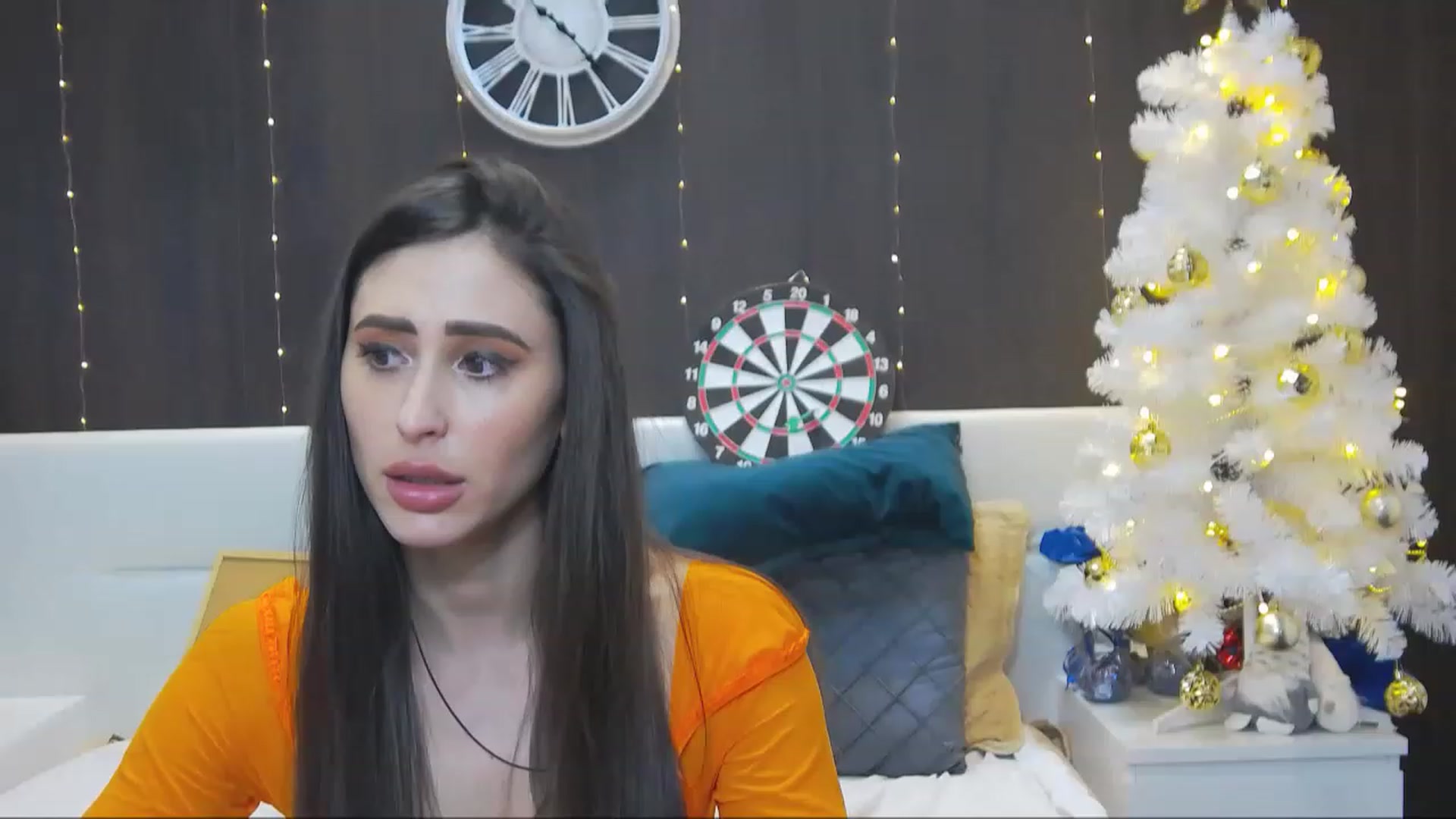 Gallery image thumbnail from MaraHari's myfreecams stream on, 12/12/2022, 20:51 image 11 of 20