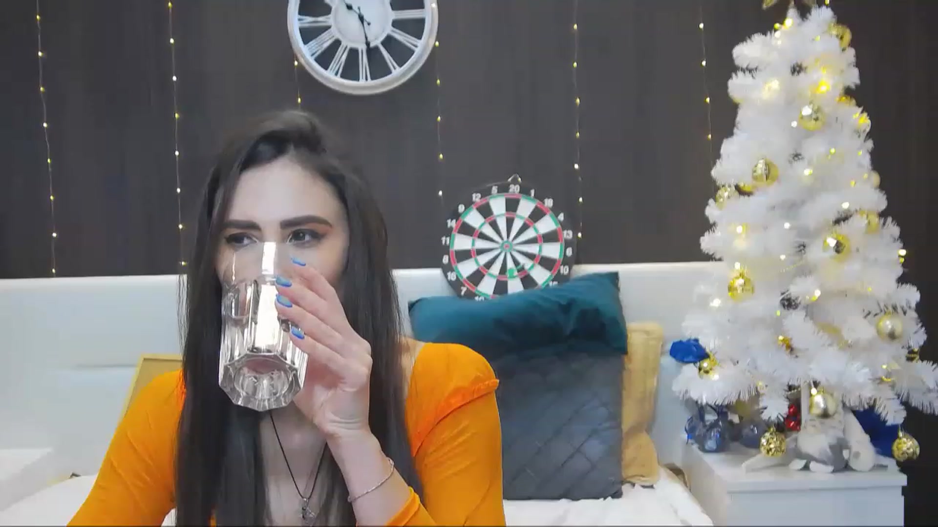 Gallery image thumbnail from MaraHari's myfreecams stream on, 12/12/2022, 20:51 image 13 of 20