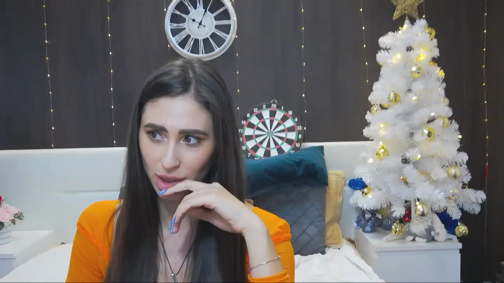 Gallery image thumbnail from MaraHari's myfreecams stream on, 12/12/2022, 20:51 image 3 of 20