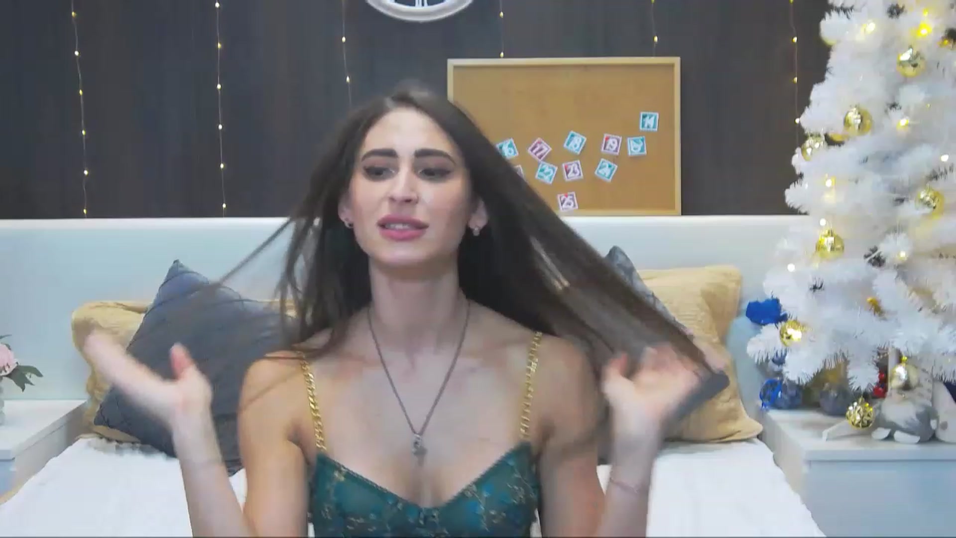 Gallery image thumbnail from MaraHari's myfreecams stream on, 12/18/2022, 17:24 image 19 of 20