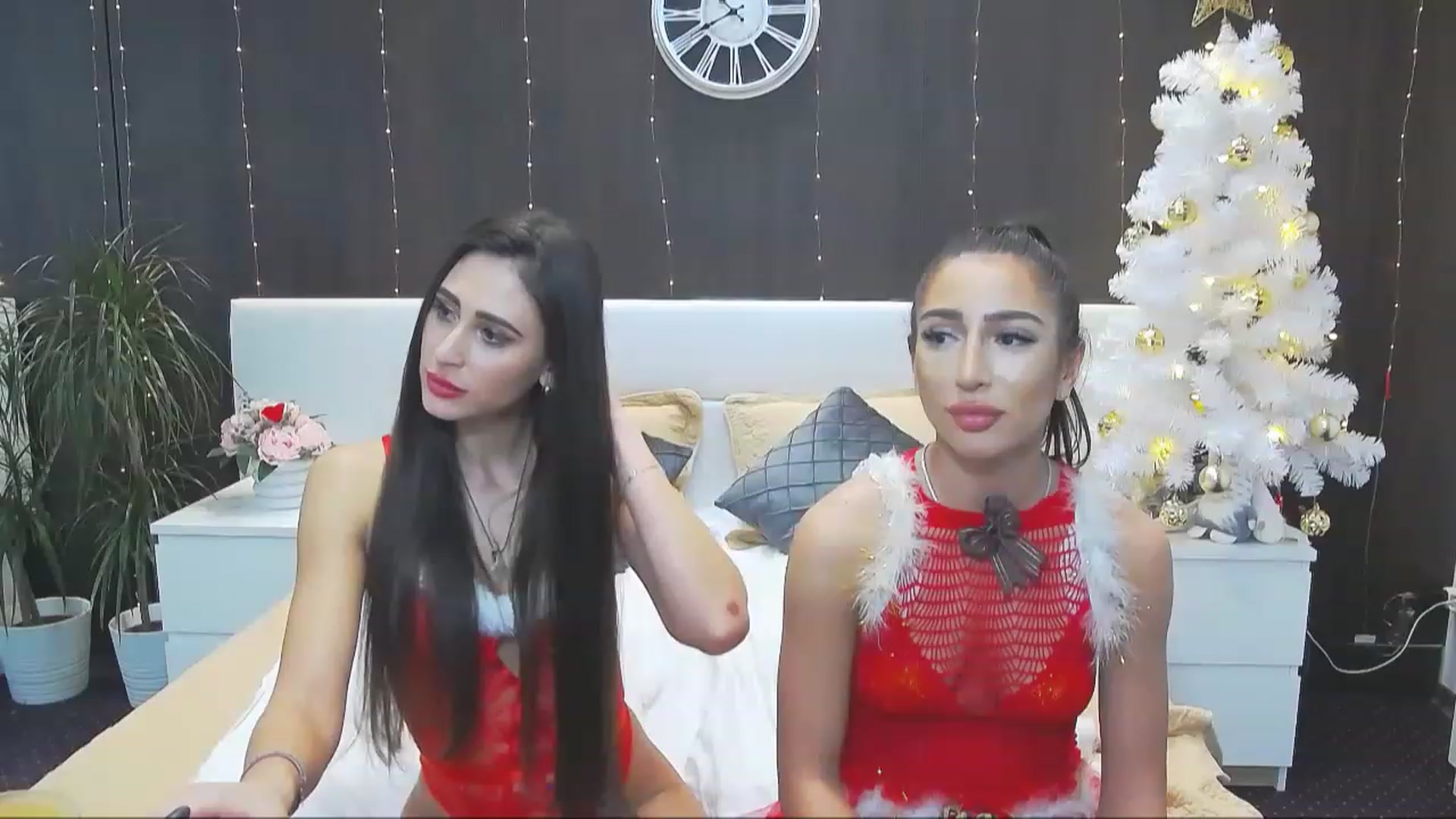 Gallery image thumbnail from MaraHari's myfreecams stream on, 12/23/2022, 20:43 image 12 of 20