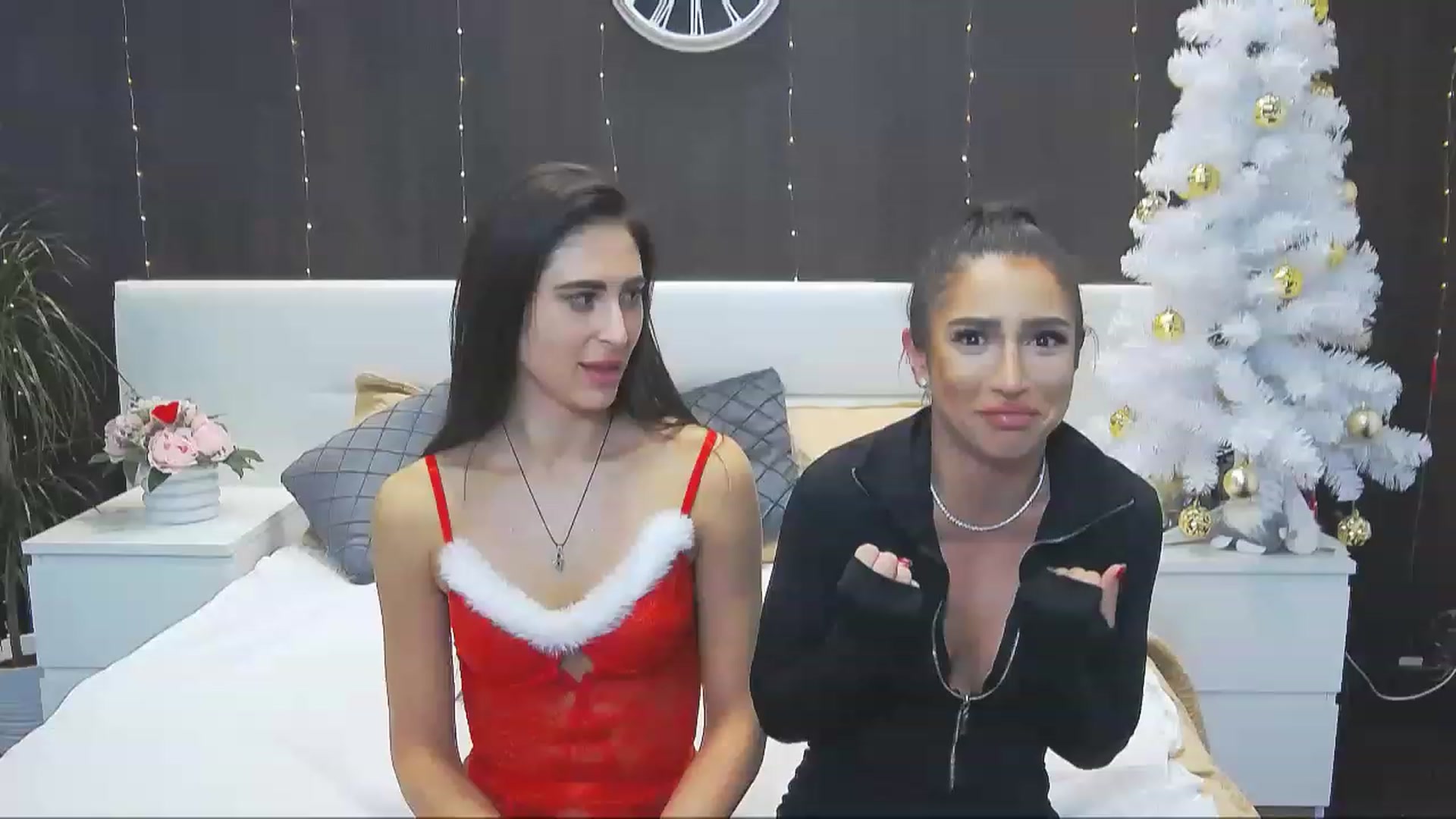 Gallery image thumbnail from MaraHari's myfreecams stream on, 12/23/2022, 23:42 image 1 of 20
