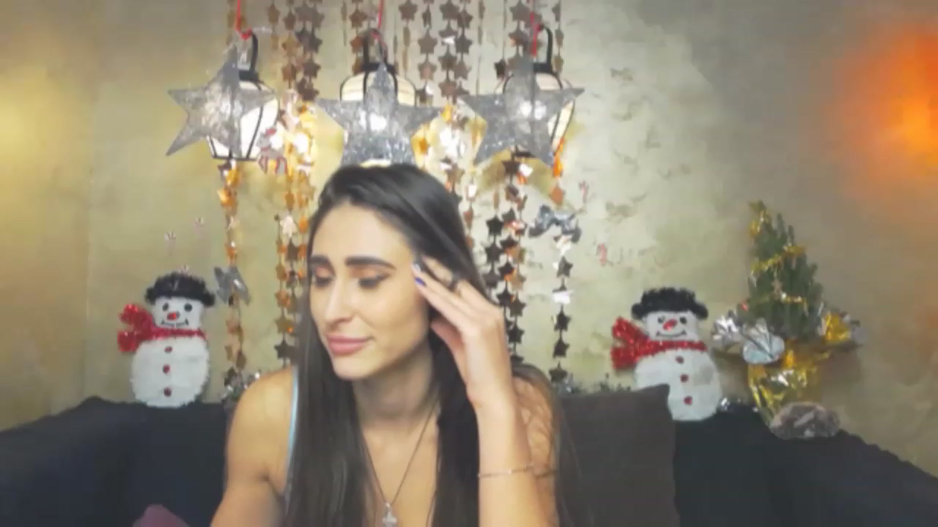 Gallery image thumbnail from MaraHari's myfreecams stream on, 12/24/2022, 23:04 image 5 of 20