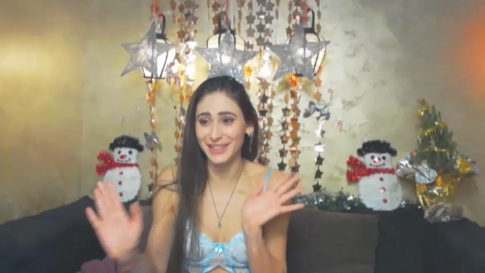 Gallery image thumbnail from MaraHari's myfreecams stream on, 12/25/2022, 01:32 image 19 of 20
