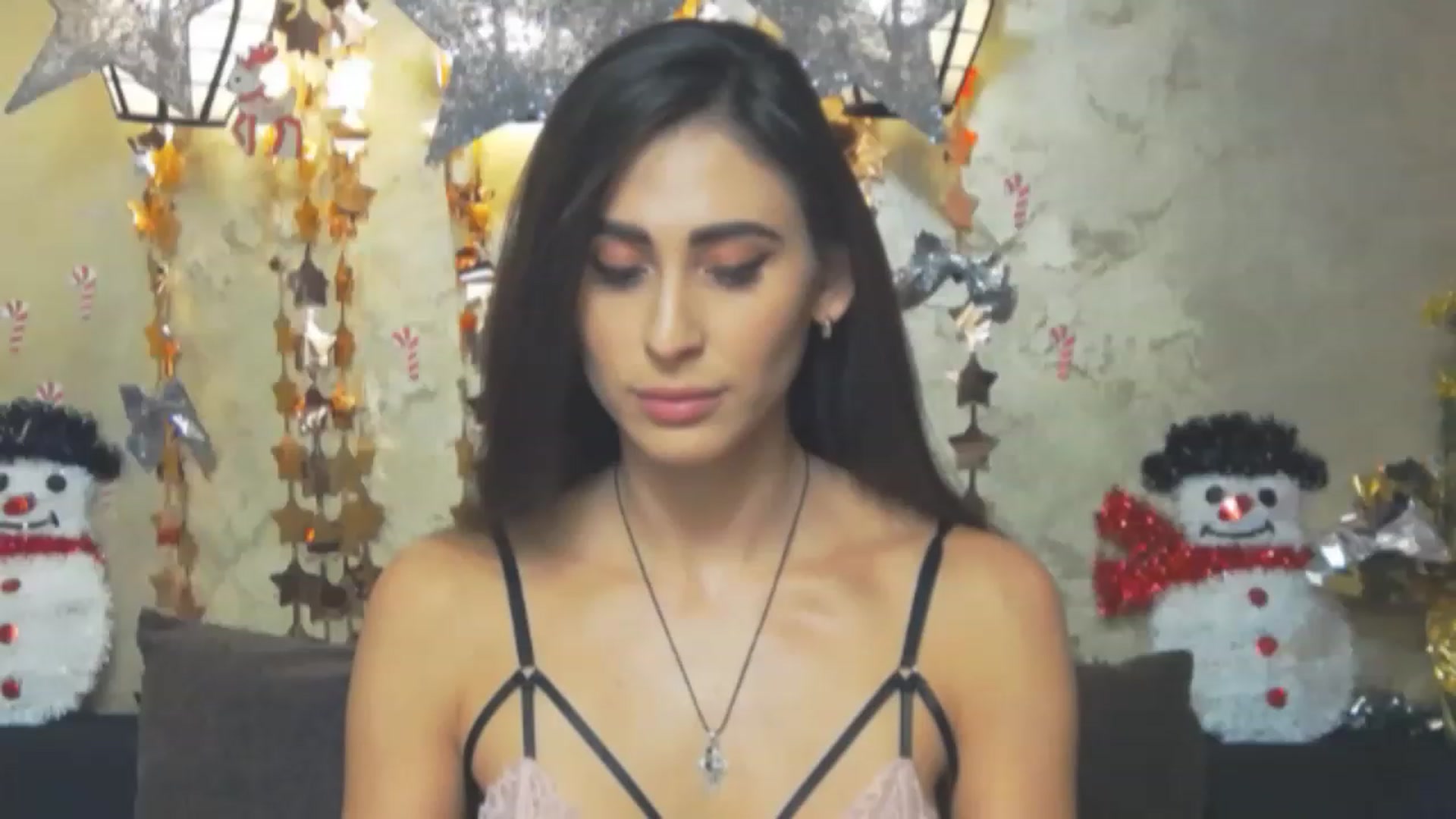 Gallery image thumbnail from MaraHari's myfreecams stream on, 12/26/2022, 17:19 image 1 of 20