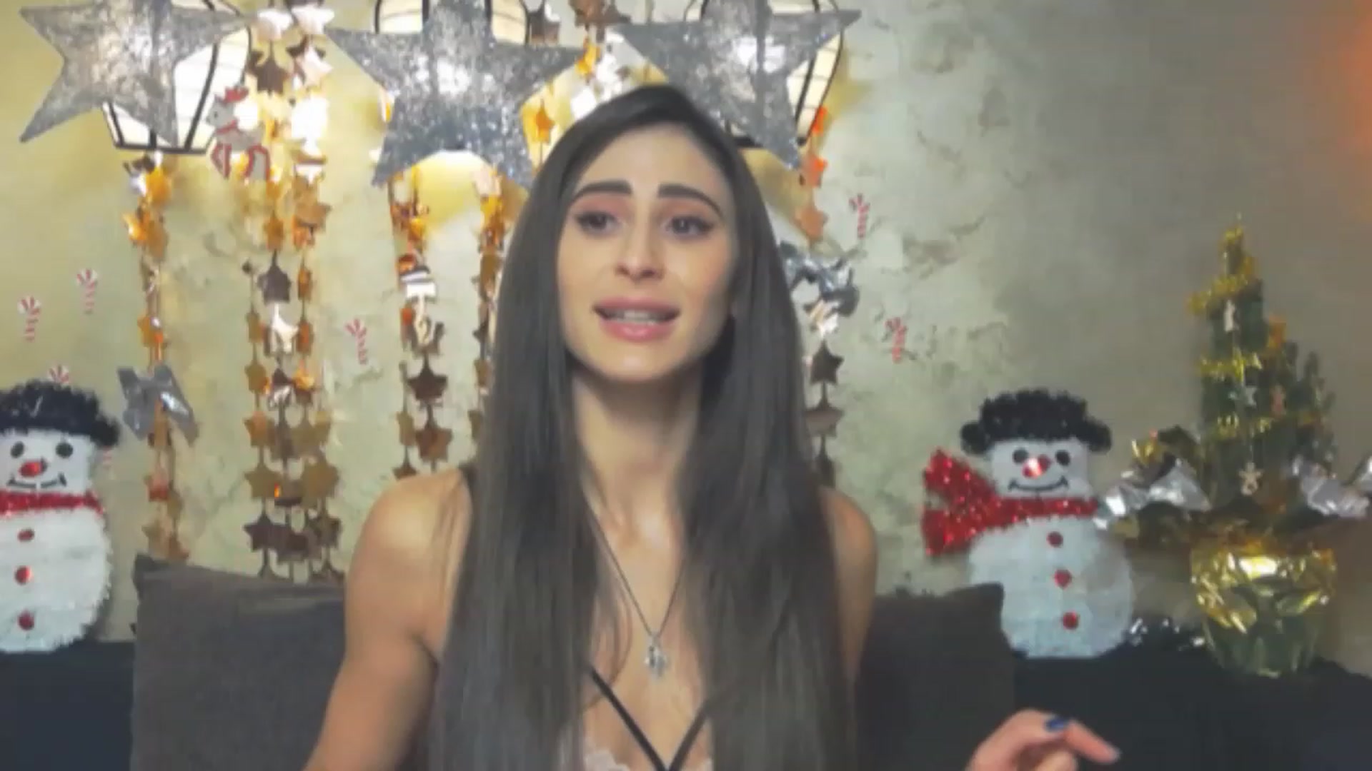 Gallery image thumbnail from MaraHari's myfreecams stream on, 12/26/2022, 17:19 image 6 of 20