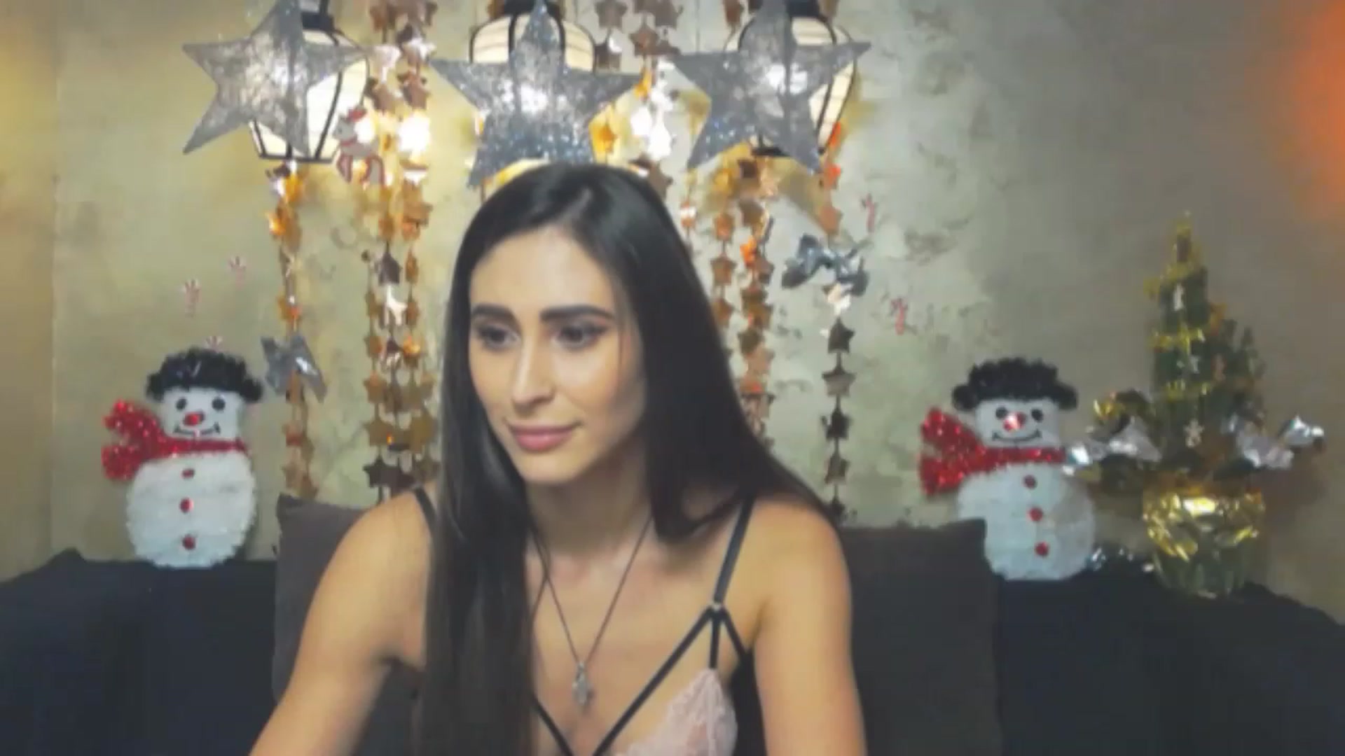 Gallery image thumbnail from MaraHari's myfreecams stream on, 12/26/2022, 20:05 image 2 of 20