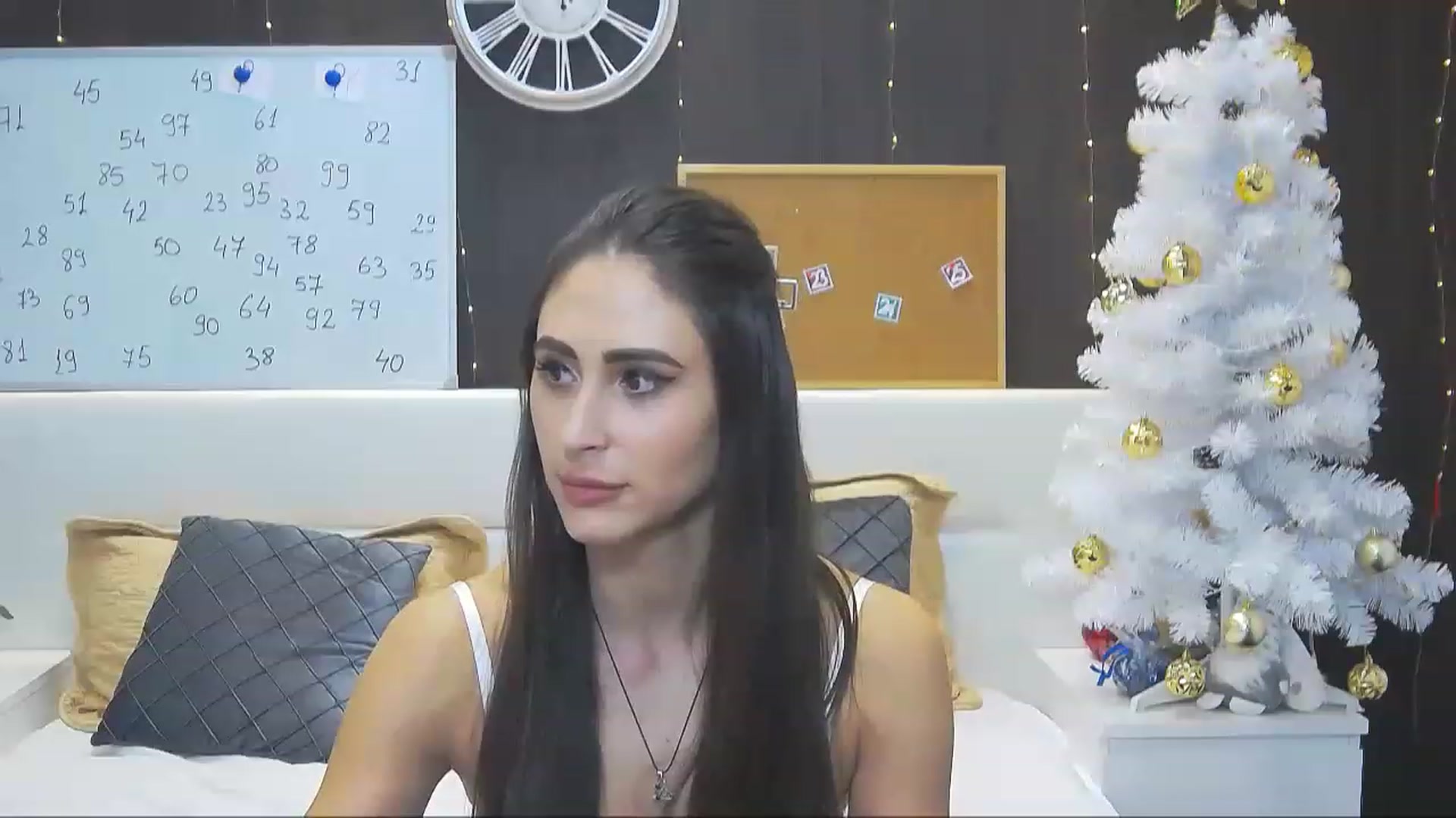 Gallery image thumbnail from MaraHari's myfreecams stream on, 12/28/2022, 20:07 image 13 of 20