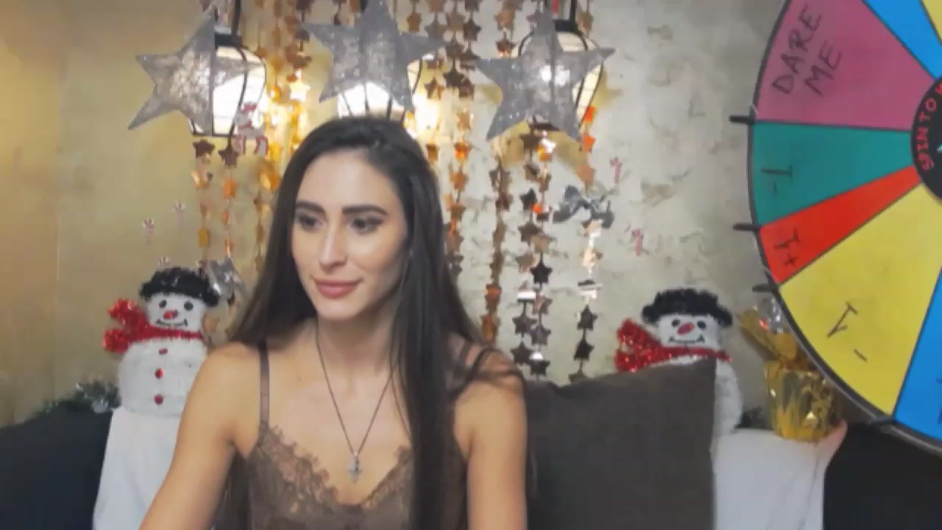 Gallery image thumbnail from MaraHari's myfreecams stream on, 01/03/2023, 24:22 image 11 of 20