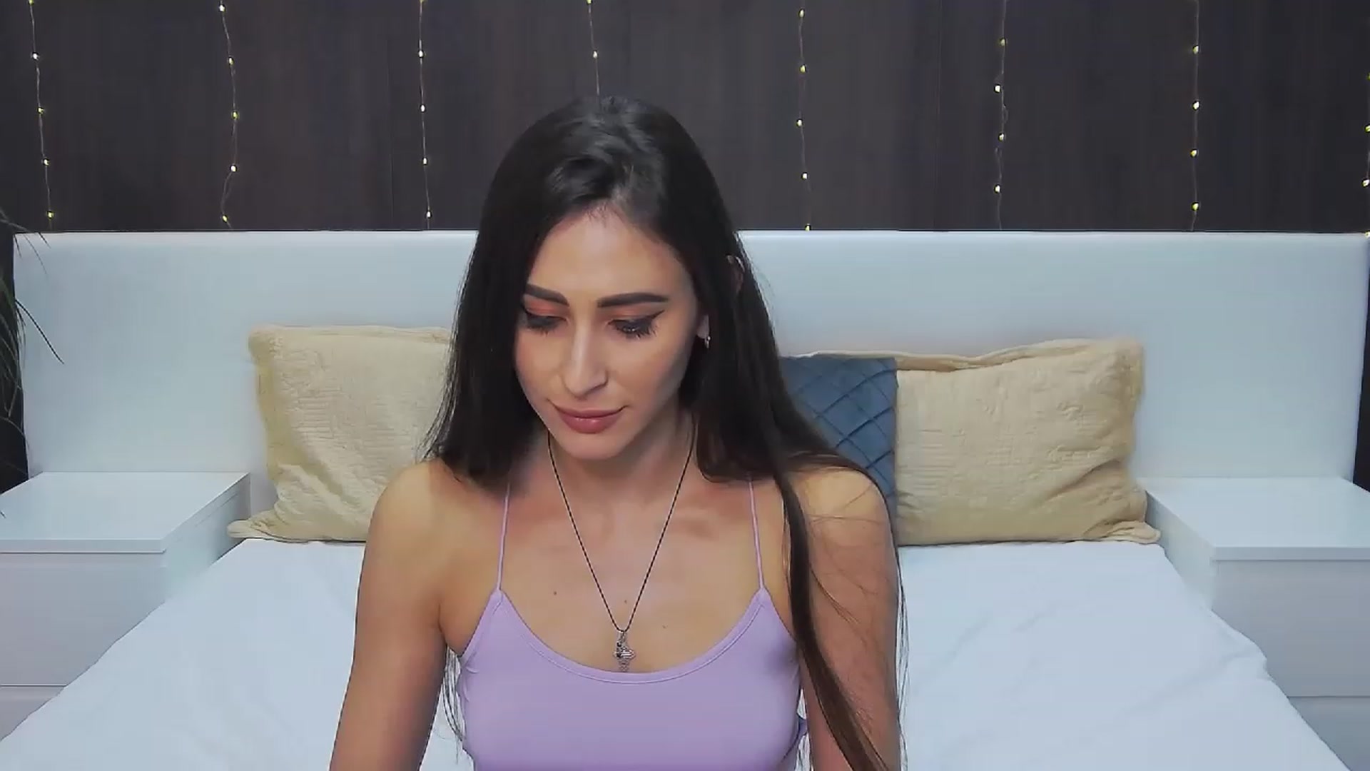 Gallery image thumbnail from MaraHari's myfreecams stream on, 01/20/2023, 21:02 image 15 of 20