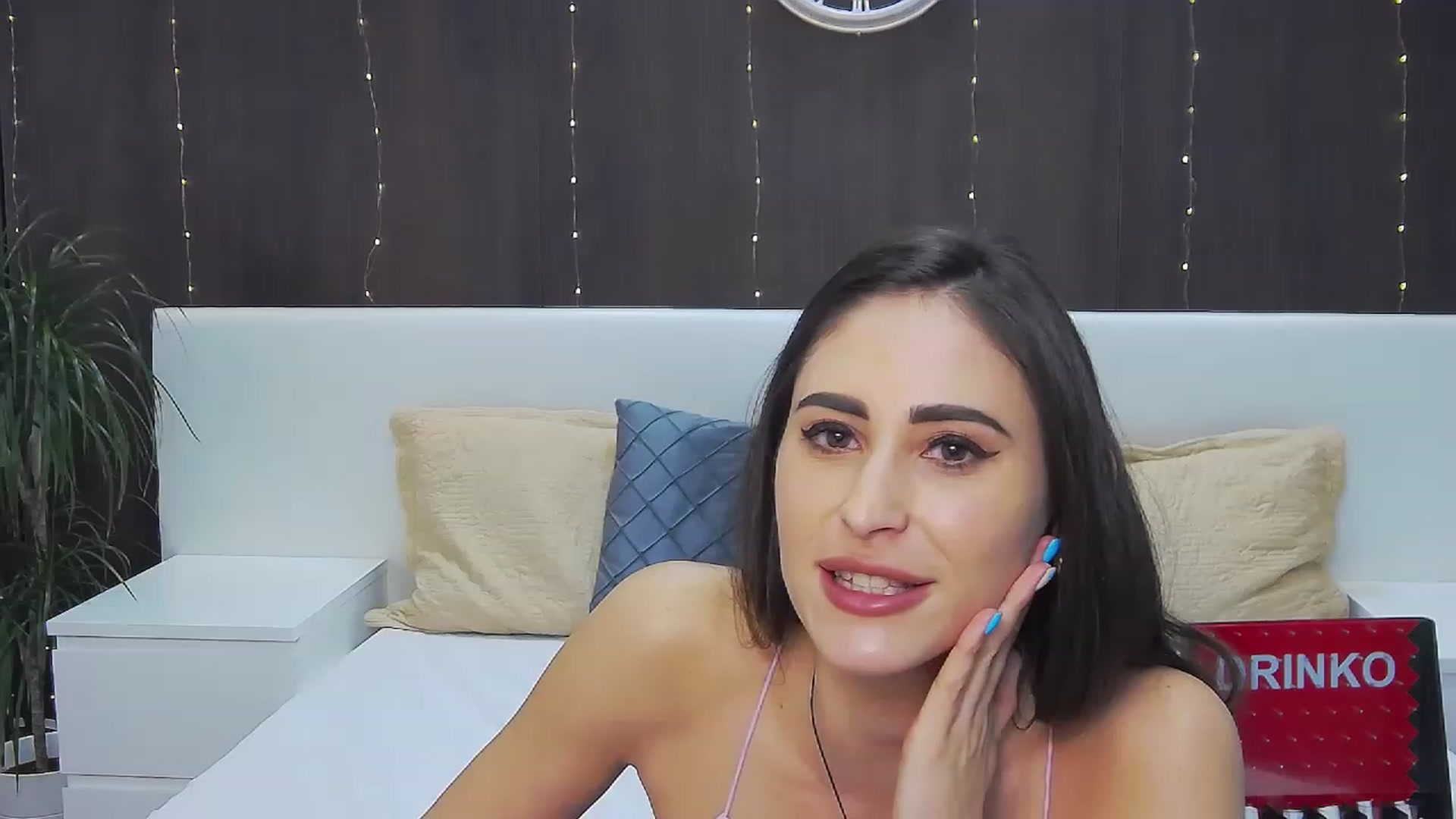 Gallery image thumbnail from MaraHari's myfreecams stream on, 01/20/2023, 21:02 image 9 of 20