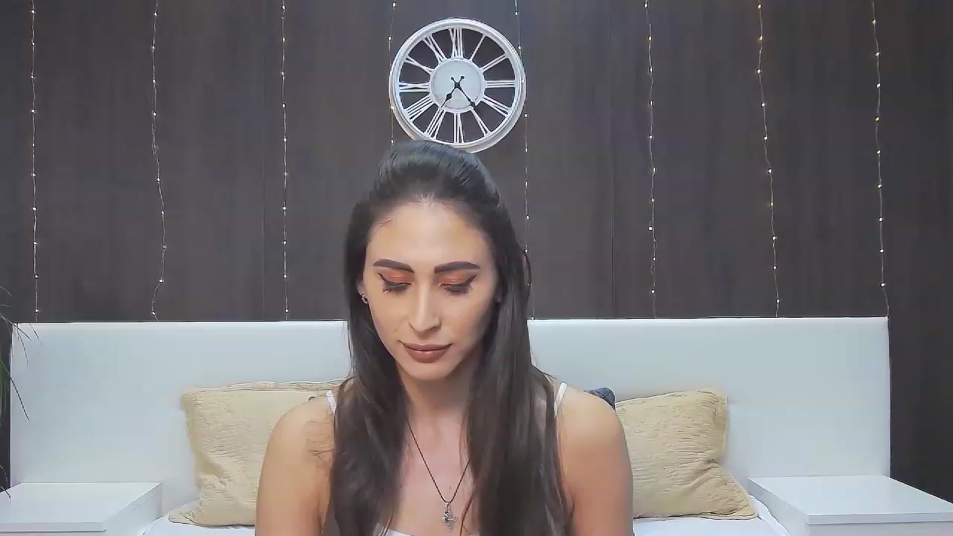 Gallery image thumbnail from MaraHari's myfreecams stream on, 01/28/2023, 21:03 image 1 of 20