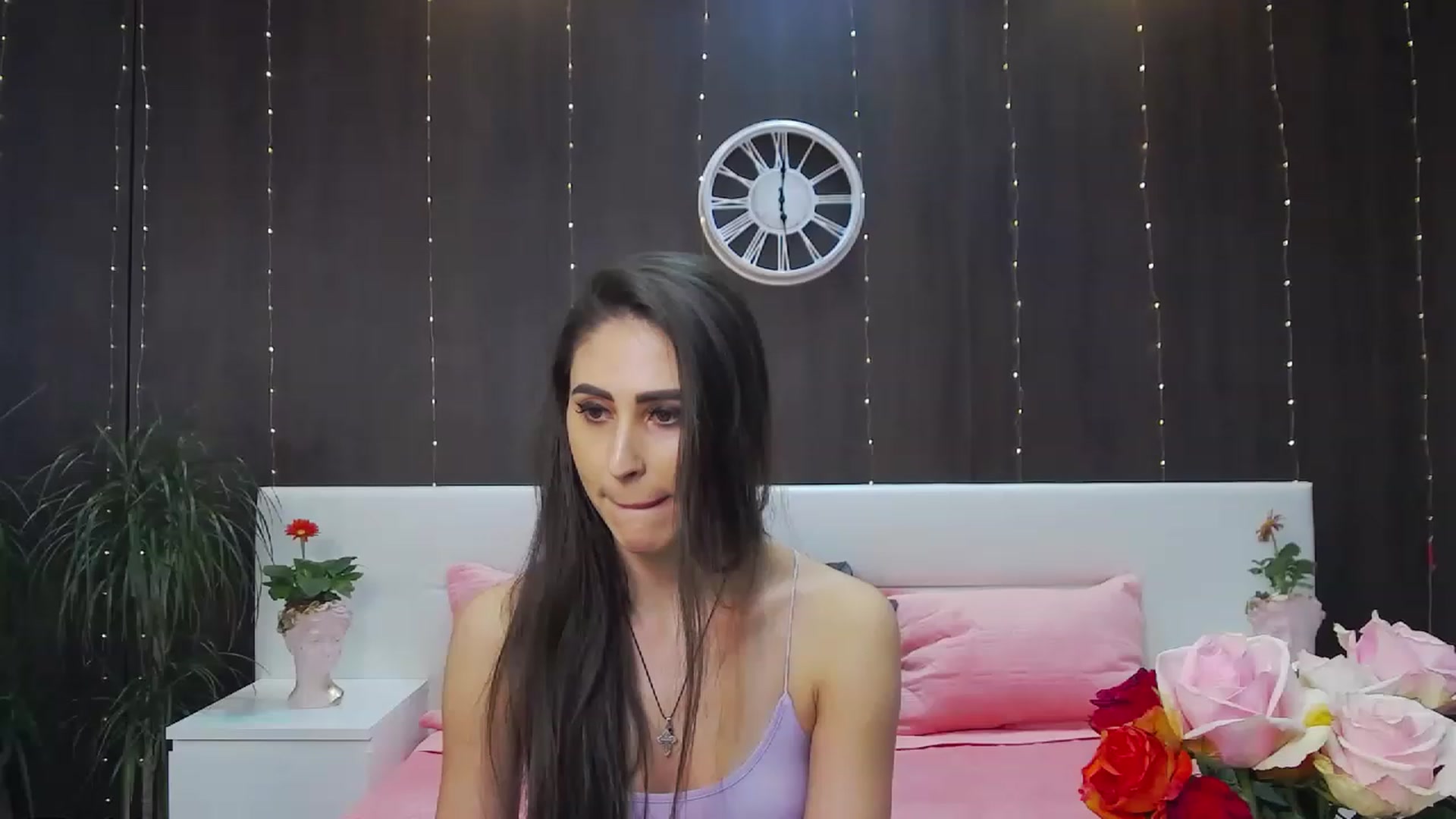 Gallery image thumbnail from MaraHari's myfreecams stream on, 02/19/2023, 01:07 image 1 of 20