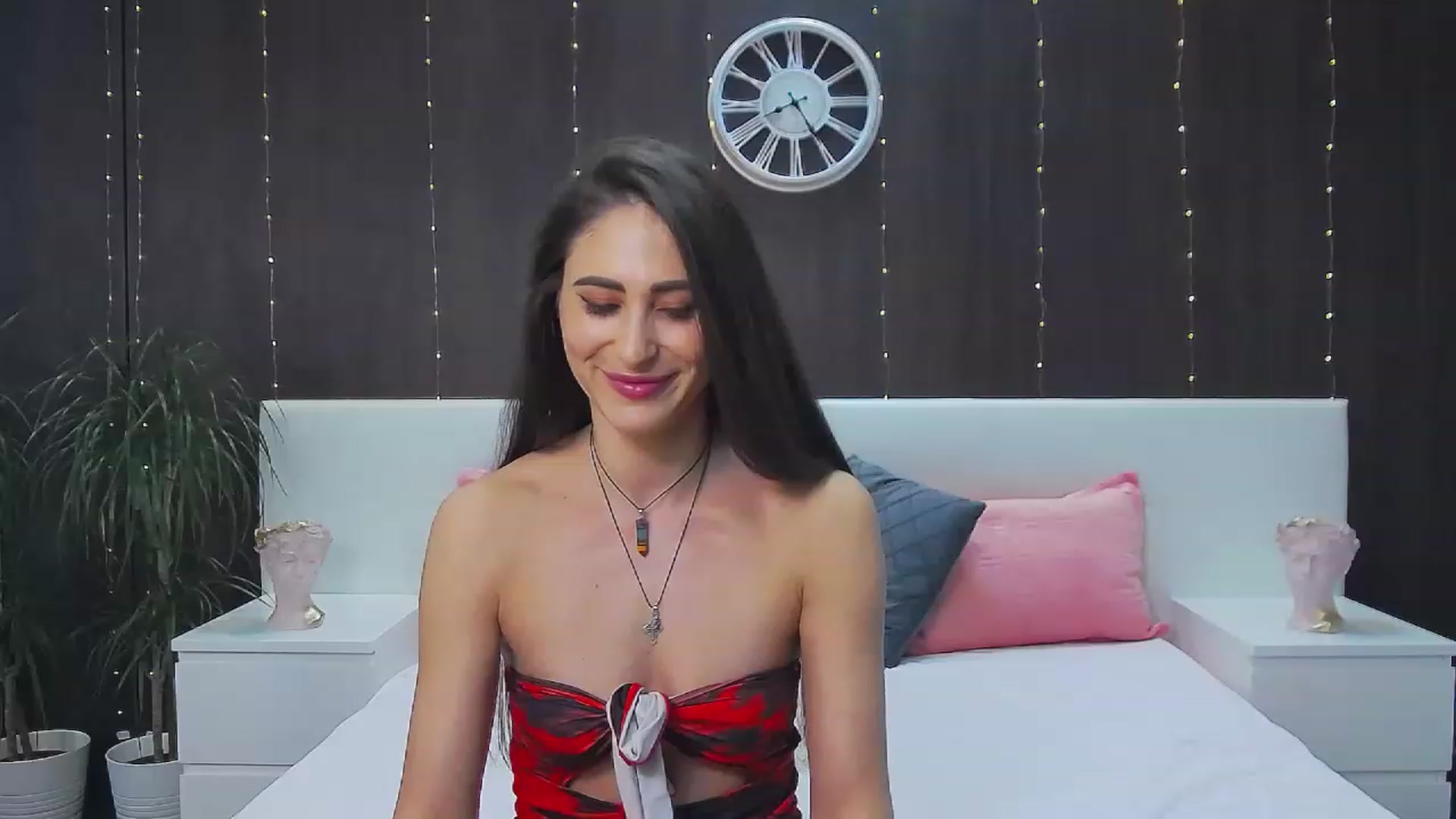 Gallery image thumbnail from MaraHari's myfreecams stream on, 02/23/2023, 18:59 image 10 of 20